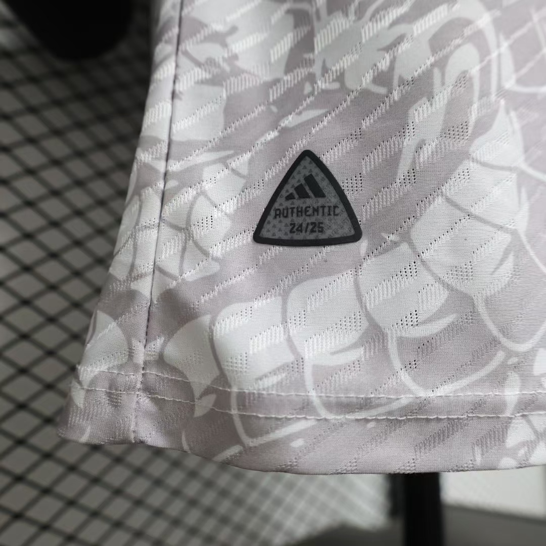 24/25 Players Real Madrid Special Edition jersey