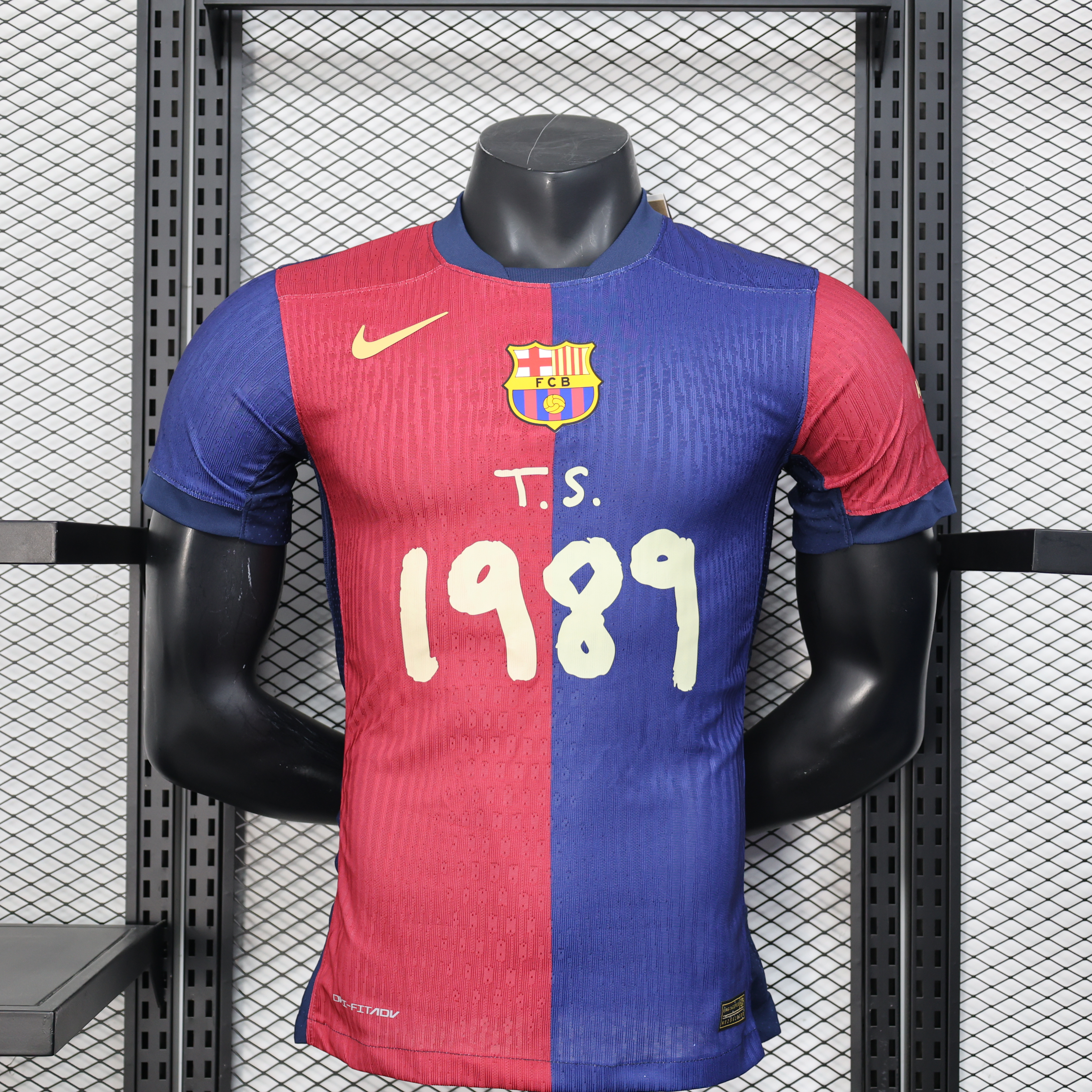 25/26 Player Barcelona Home jersey