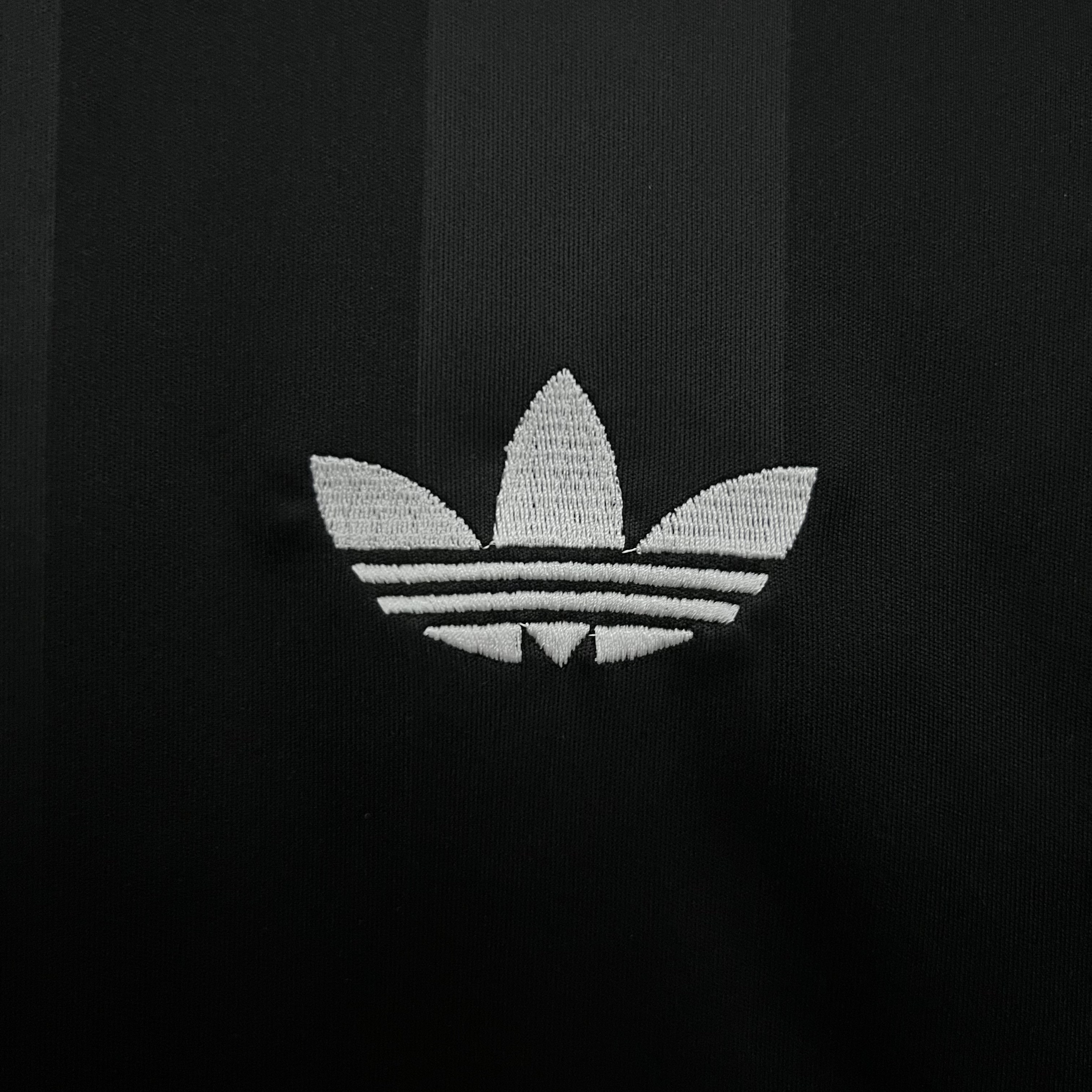 25/26 goalkeeper Real Madrid jersey