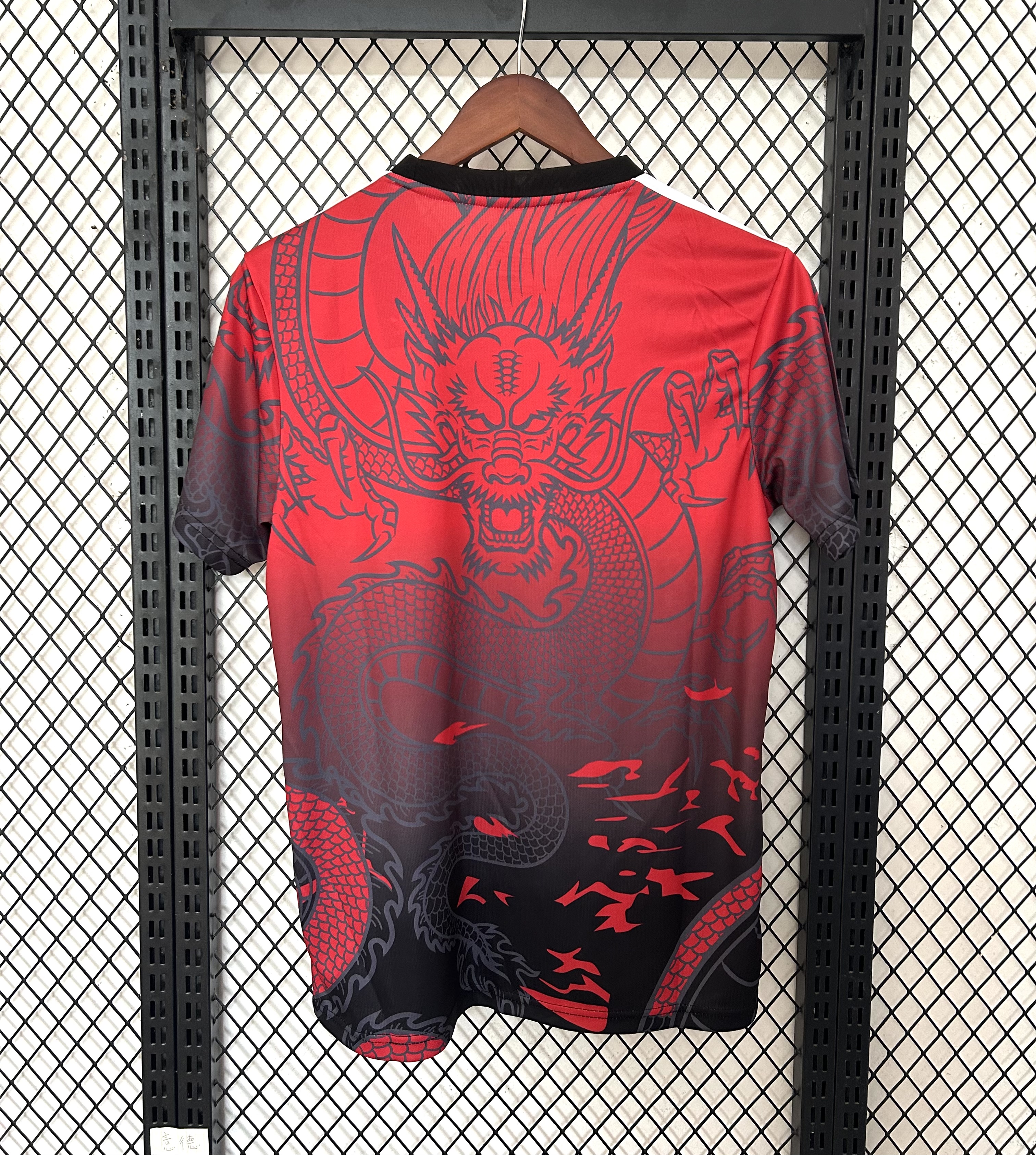 25/26 Real Madrid Special Edition red jersey