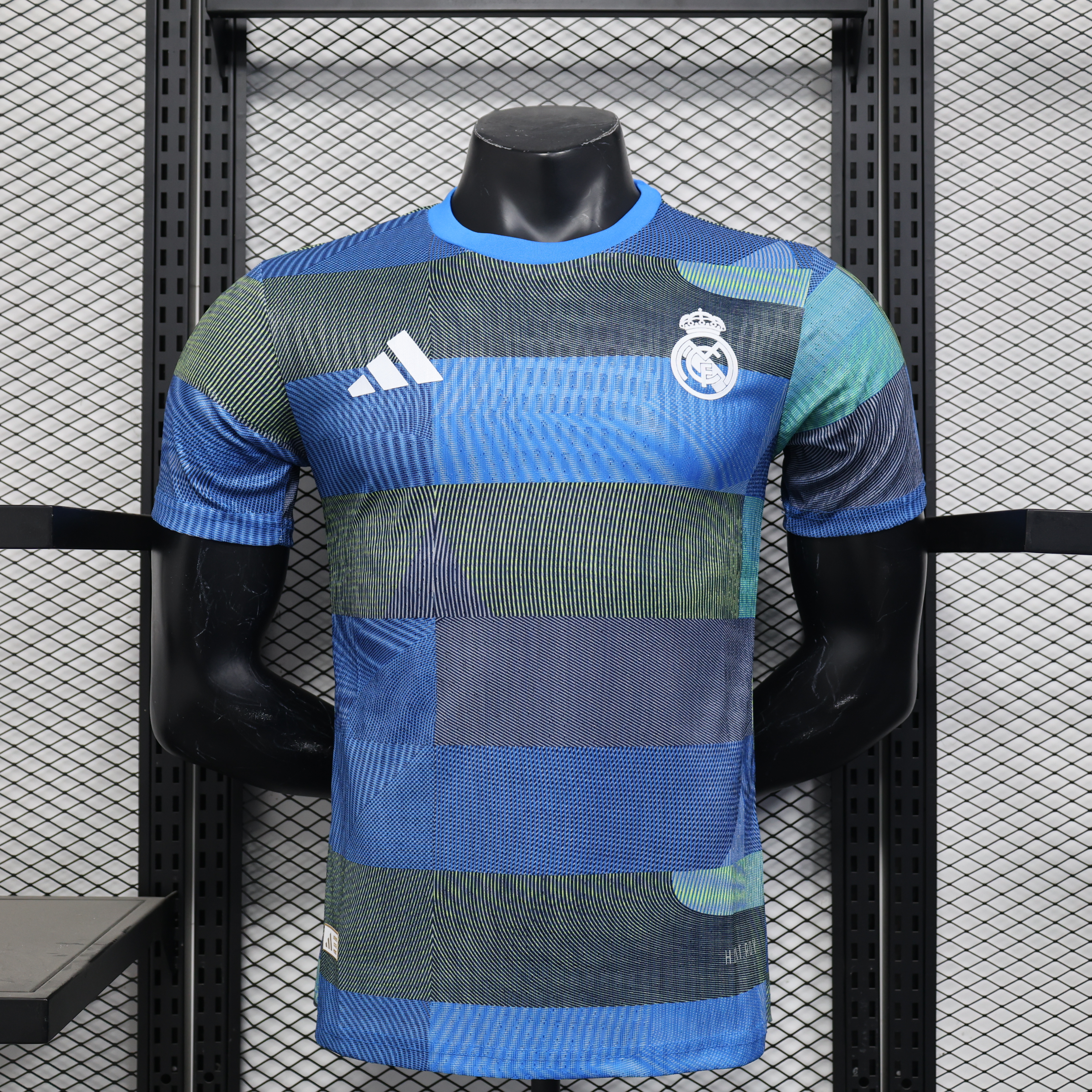 25/26 Player Real Madrid Training Suit jersey