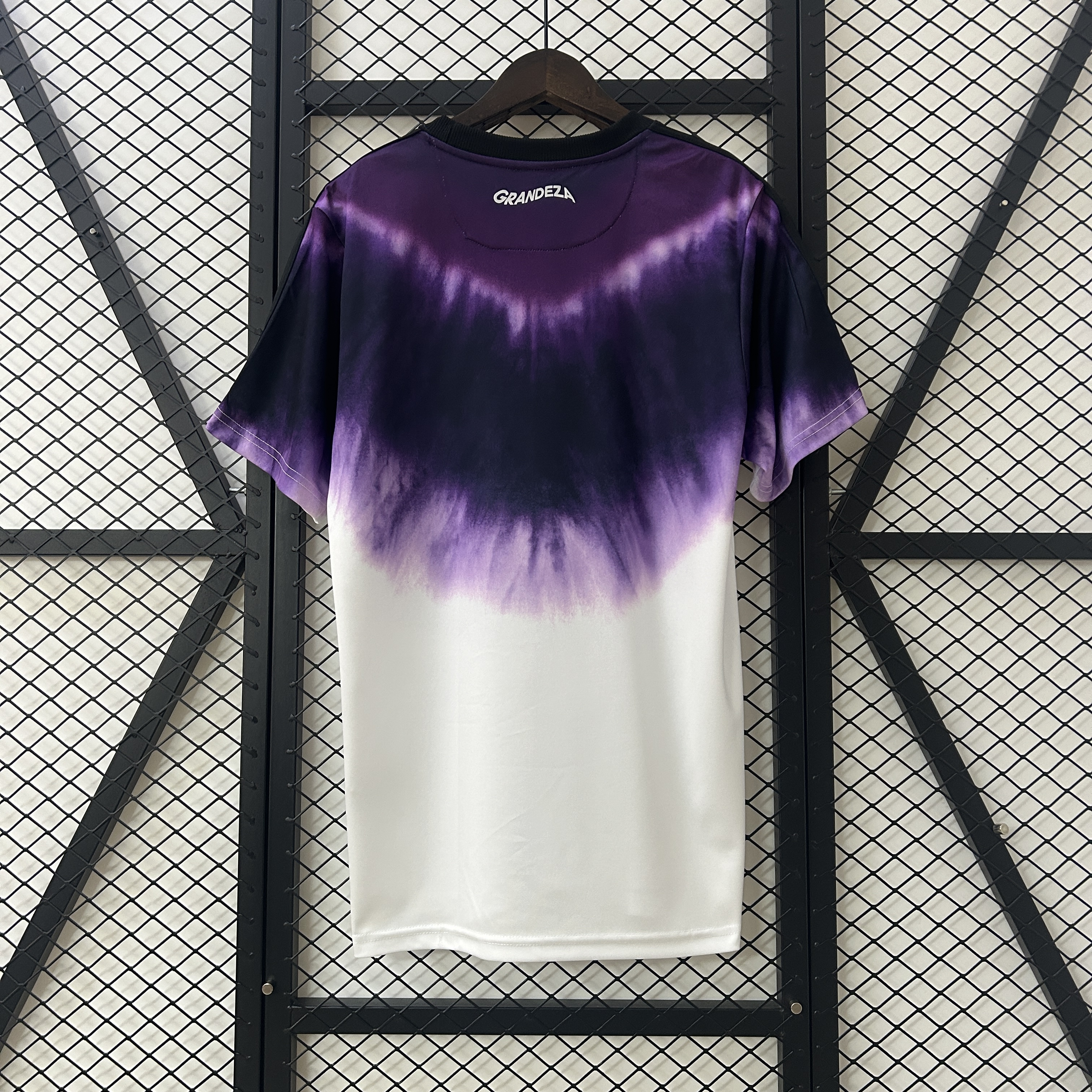 25/26 Real Madrid Special Edition purple jersey