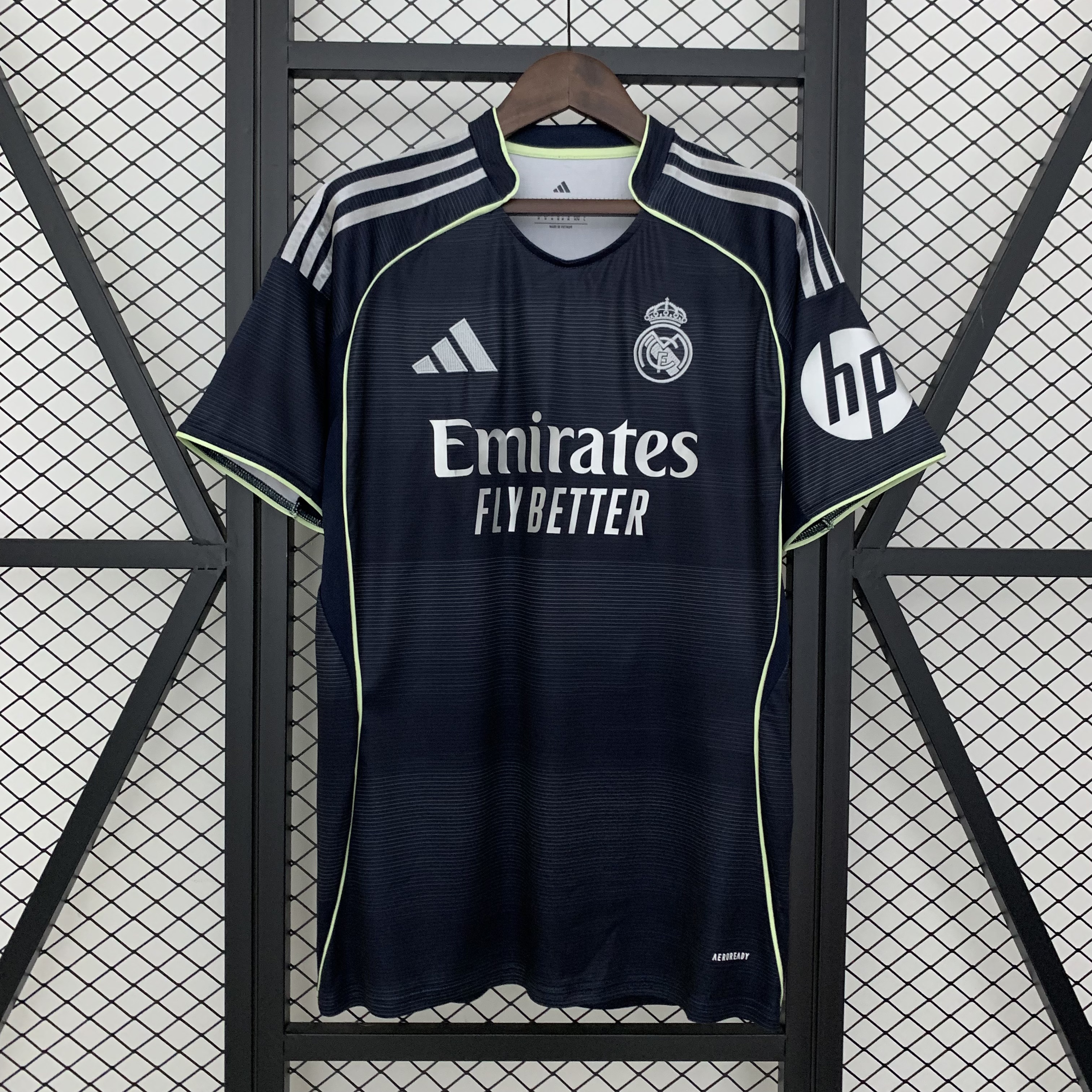 25/26 Real Madrid away black jersey