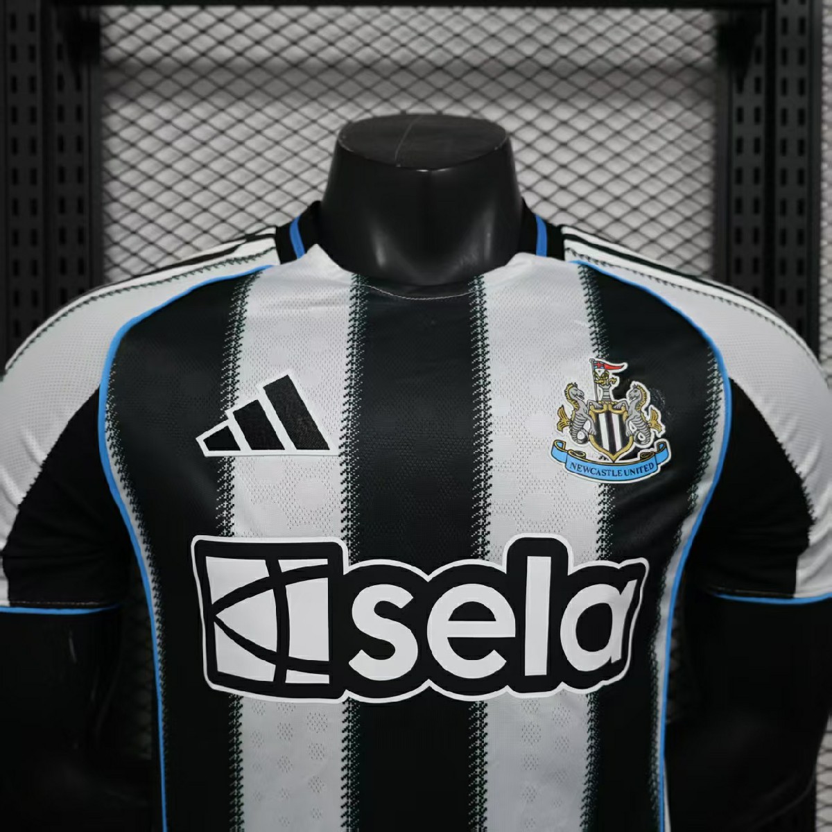 Newcastle United Home 2025-26 Players Jerseys