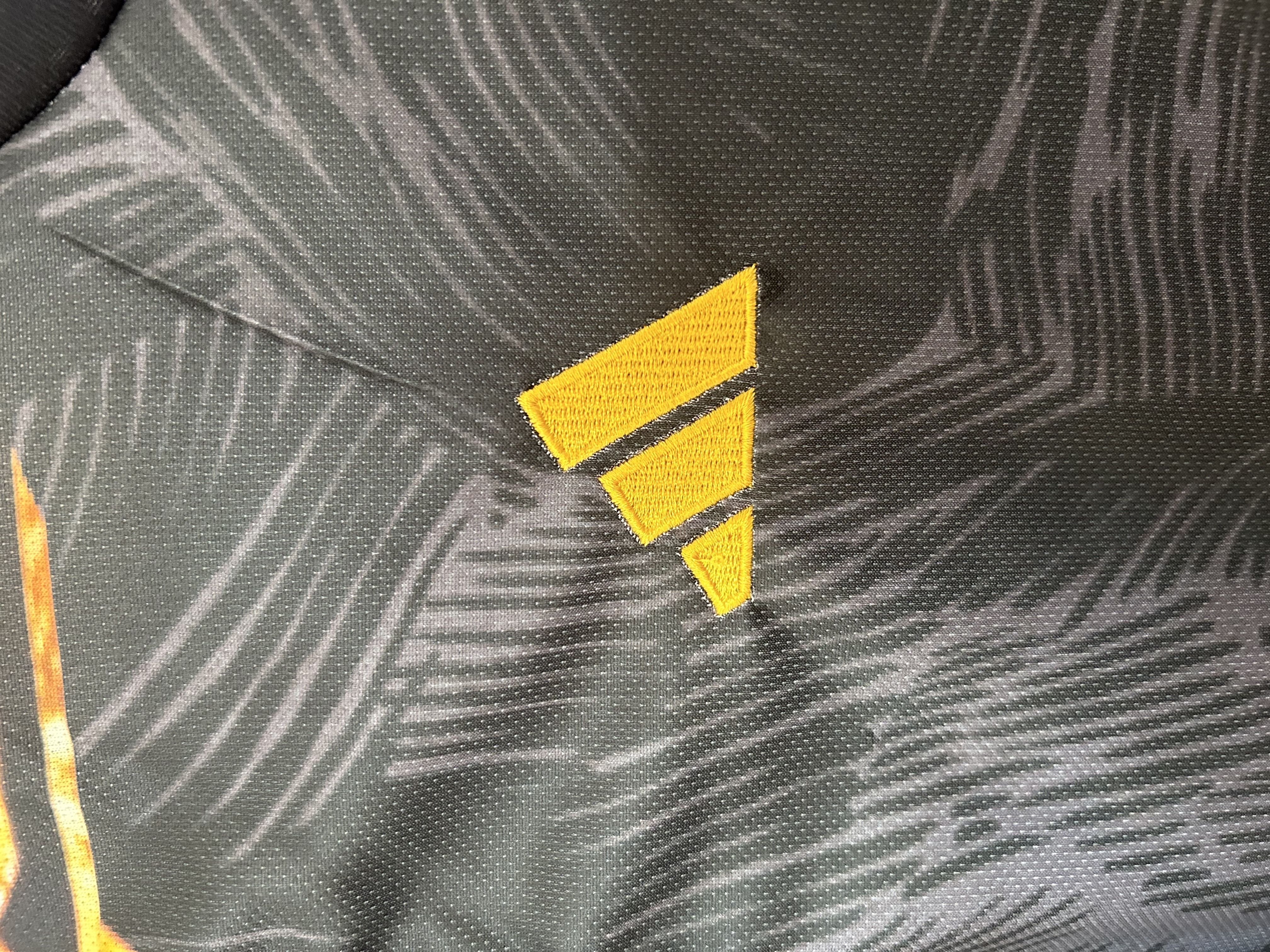 25/26 Real Madrid Special Edition black jersey