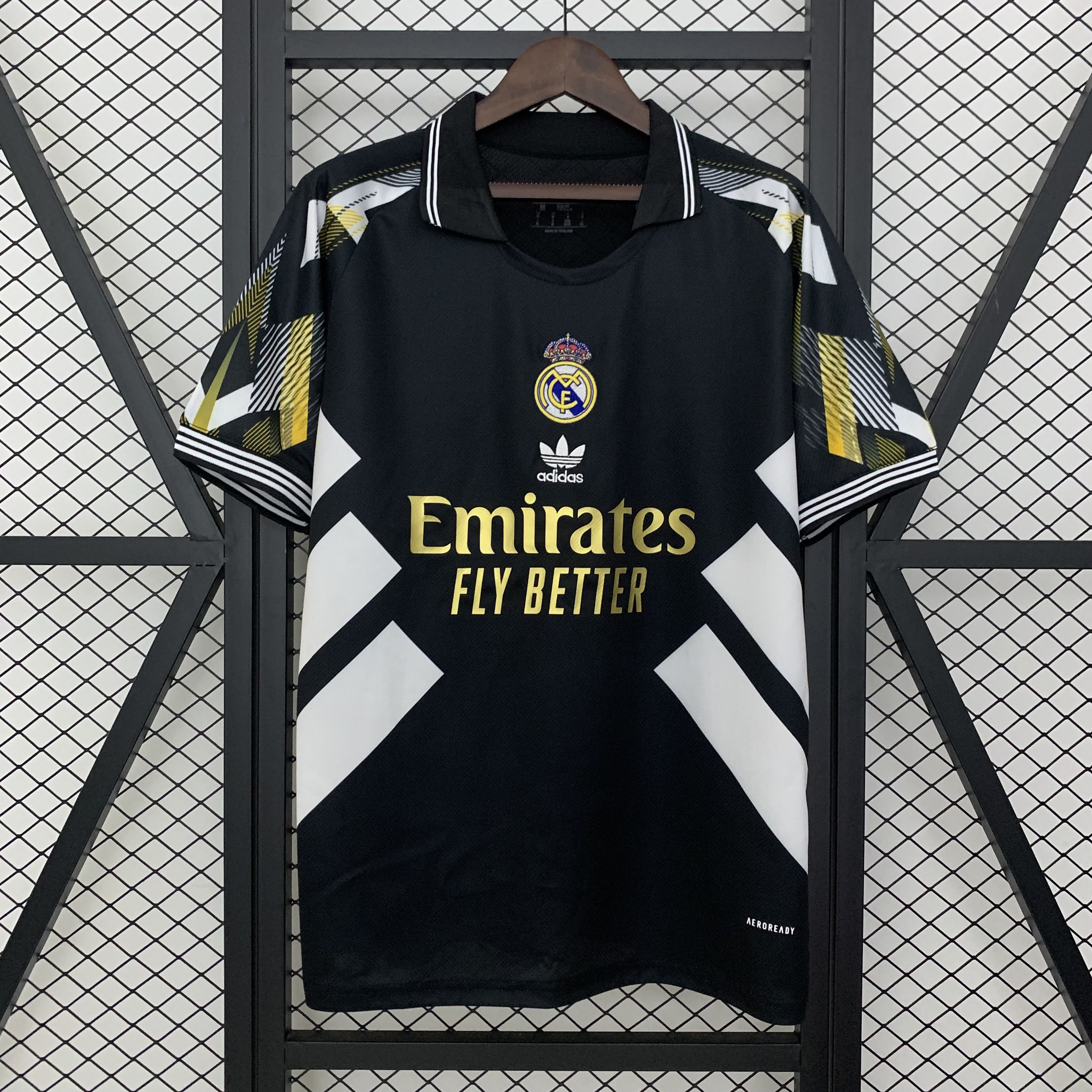 25/26 Real Madrid Special Edition black jersey