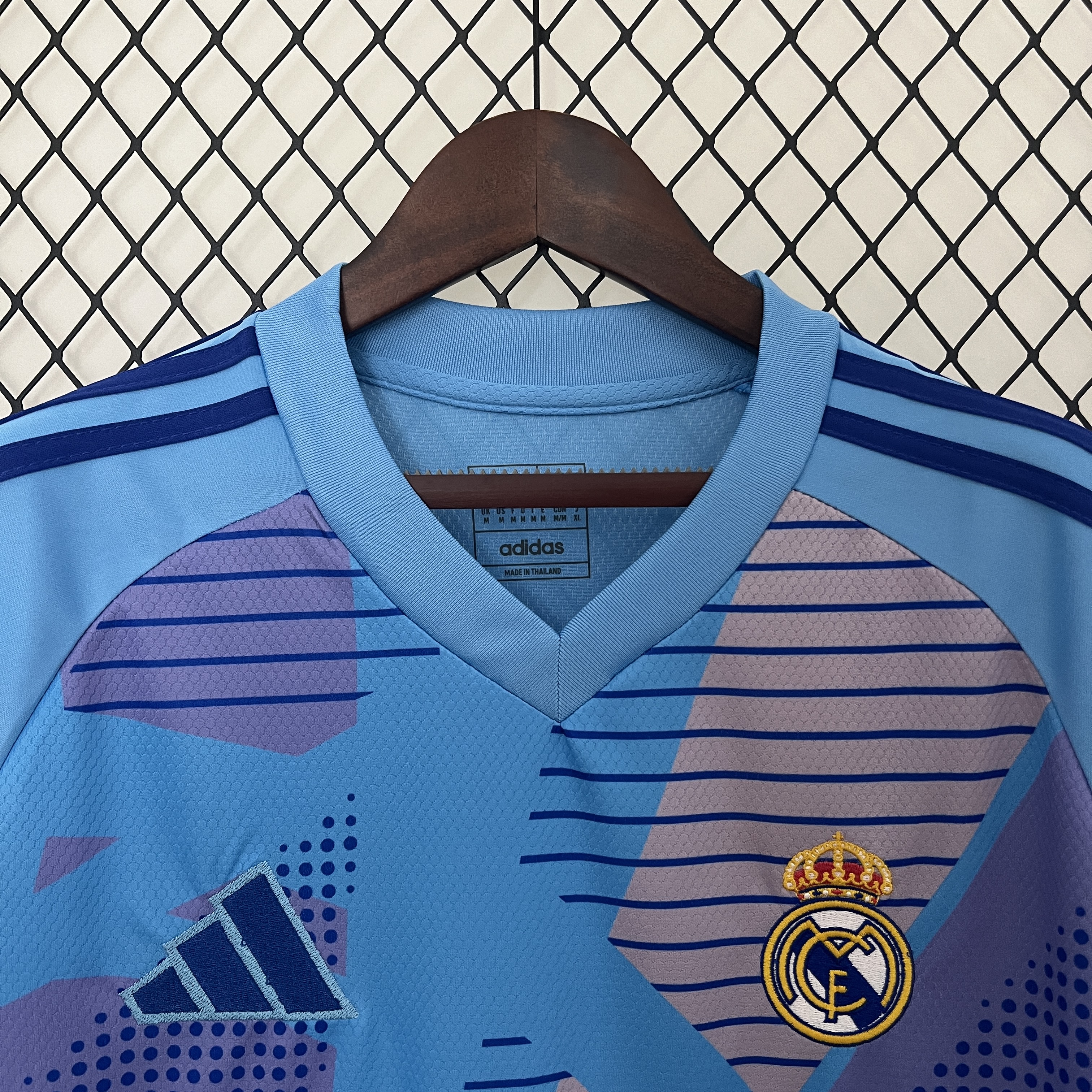 24/25 Real Madrid Goalkeeper Blue jersey