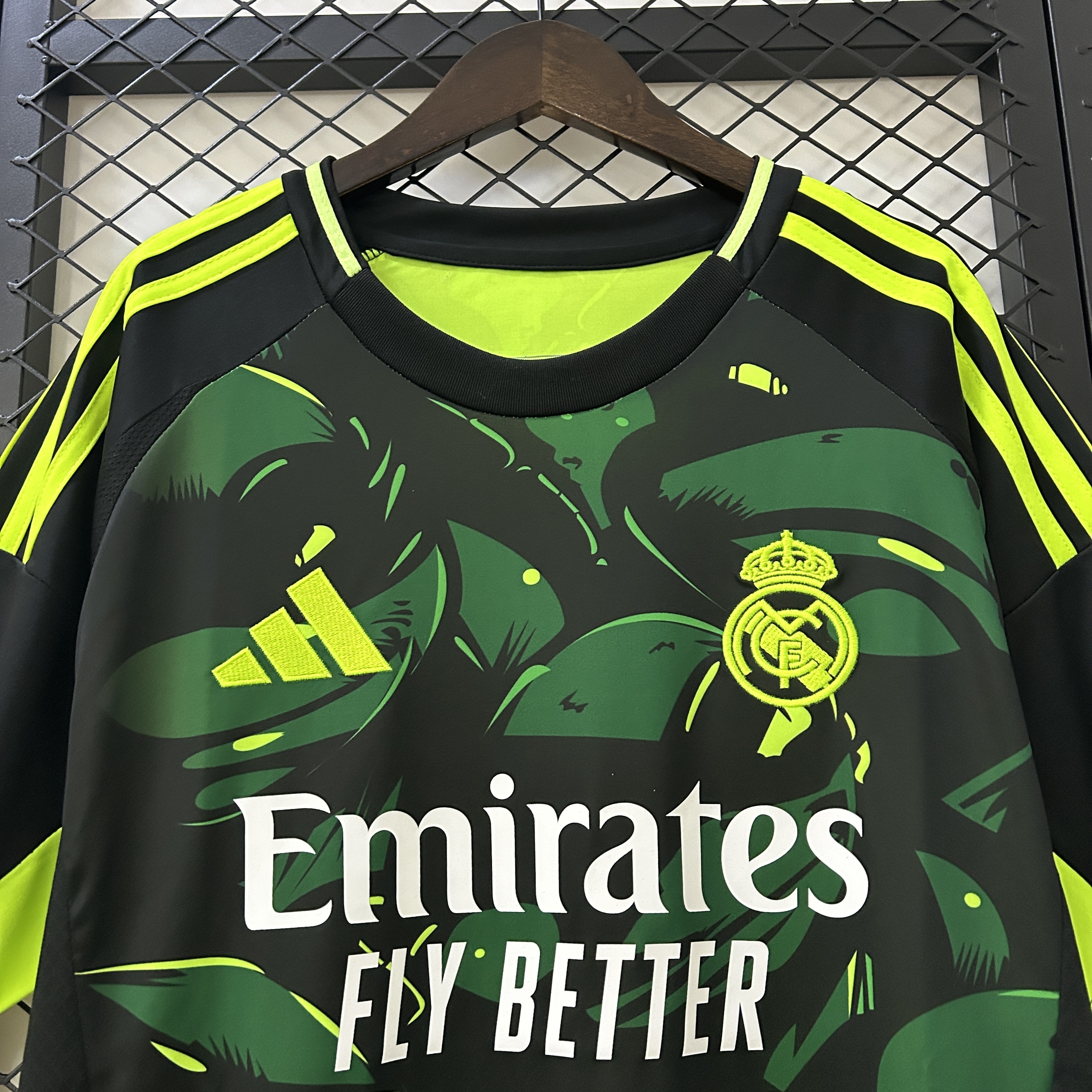 24/25 Real Madrid Green and black special edition Jersey