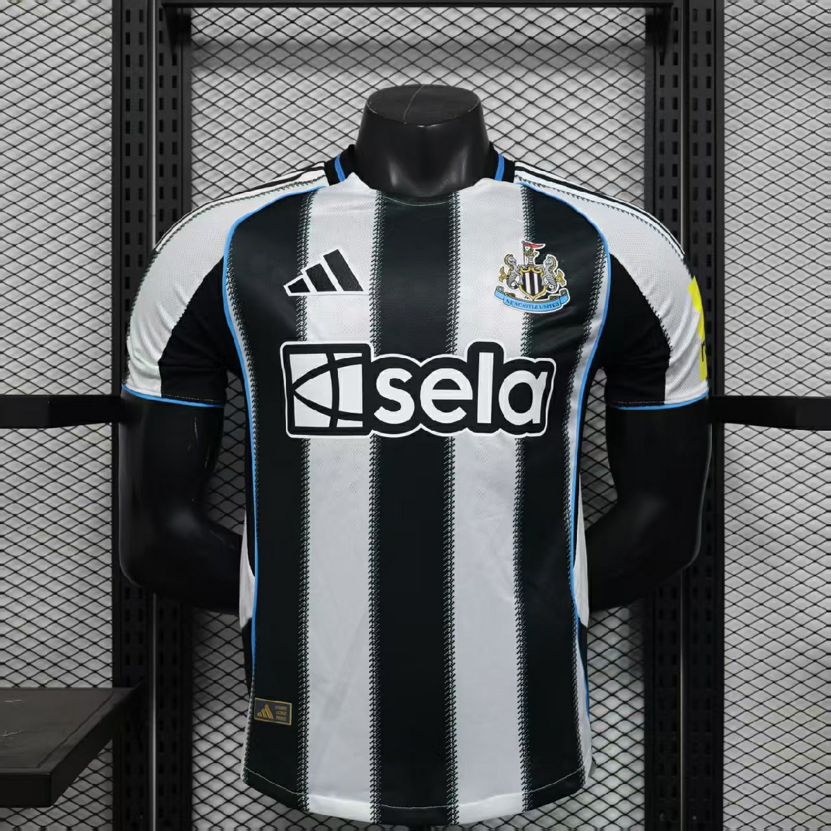 Newcastle United Home 2025-26 Players Jerseys