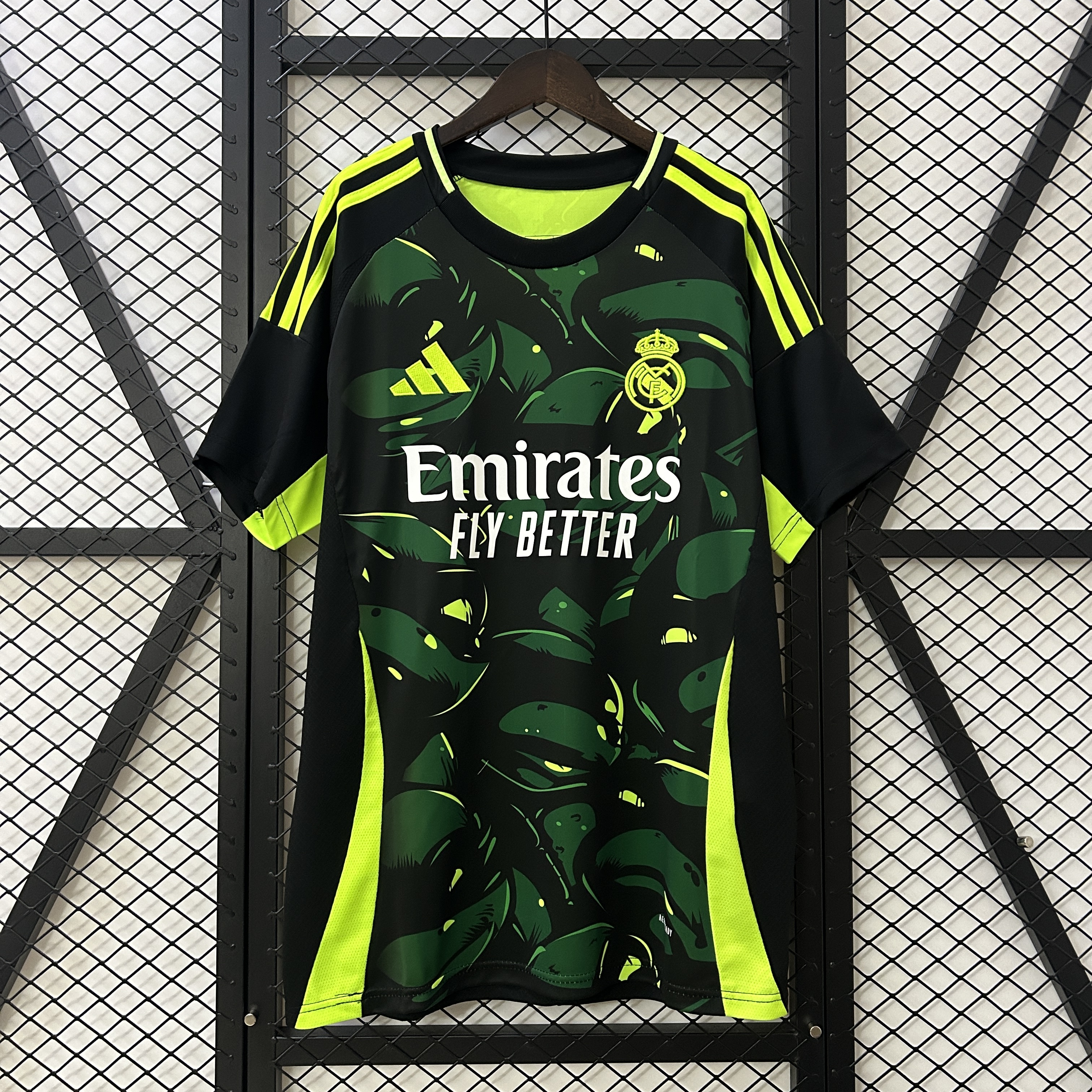 24/25 Real Madrid Green and black special edition Jersey