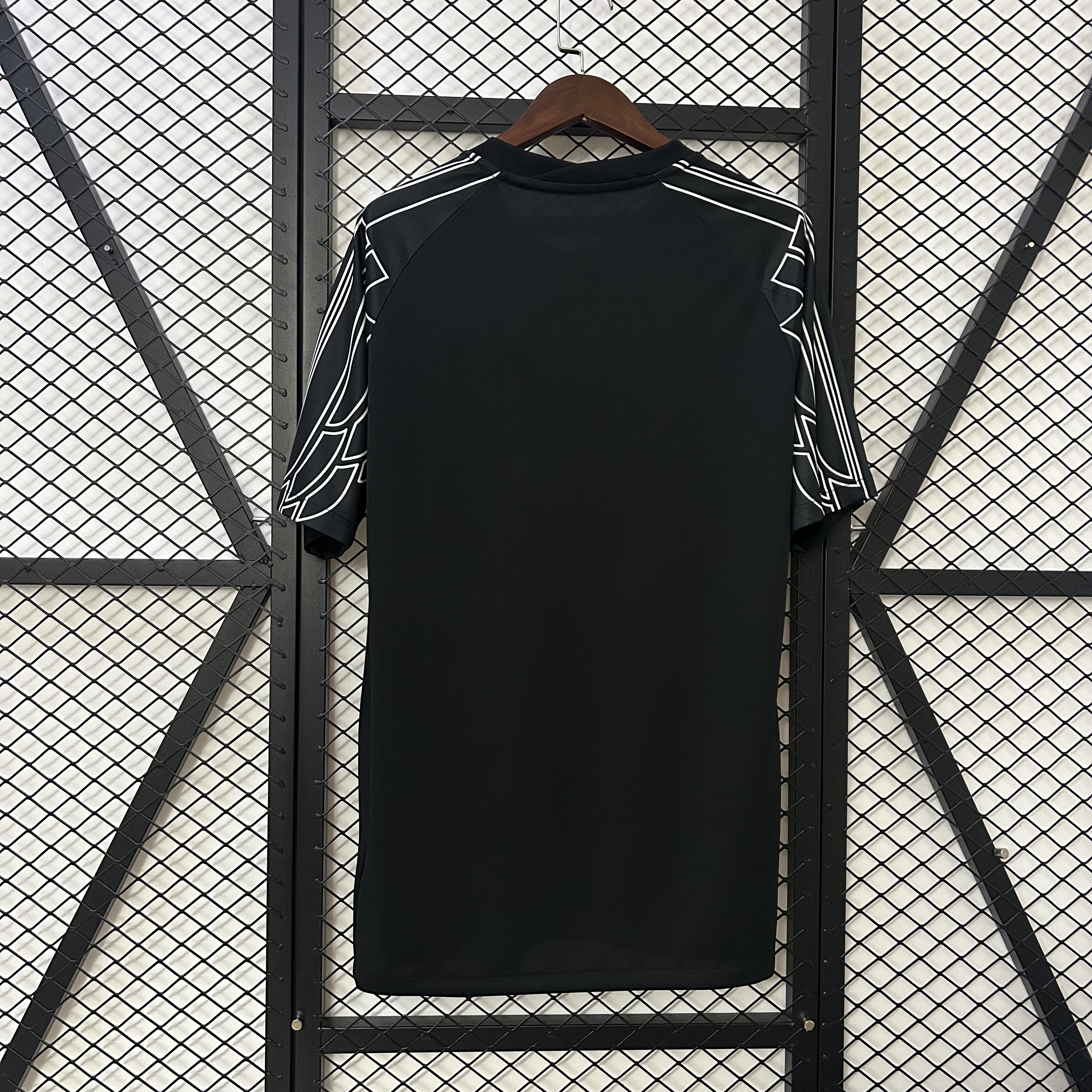 24/25 PSG black jersey