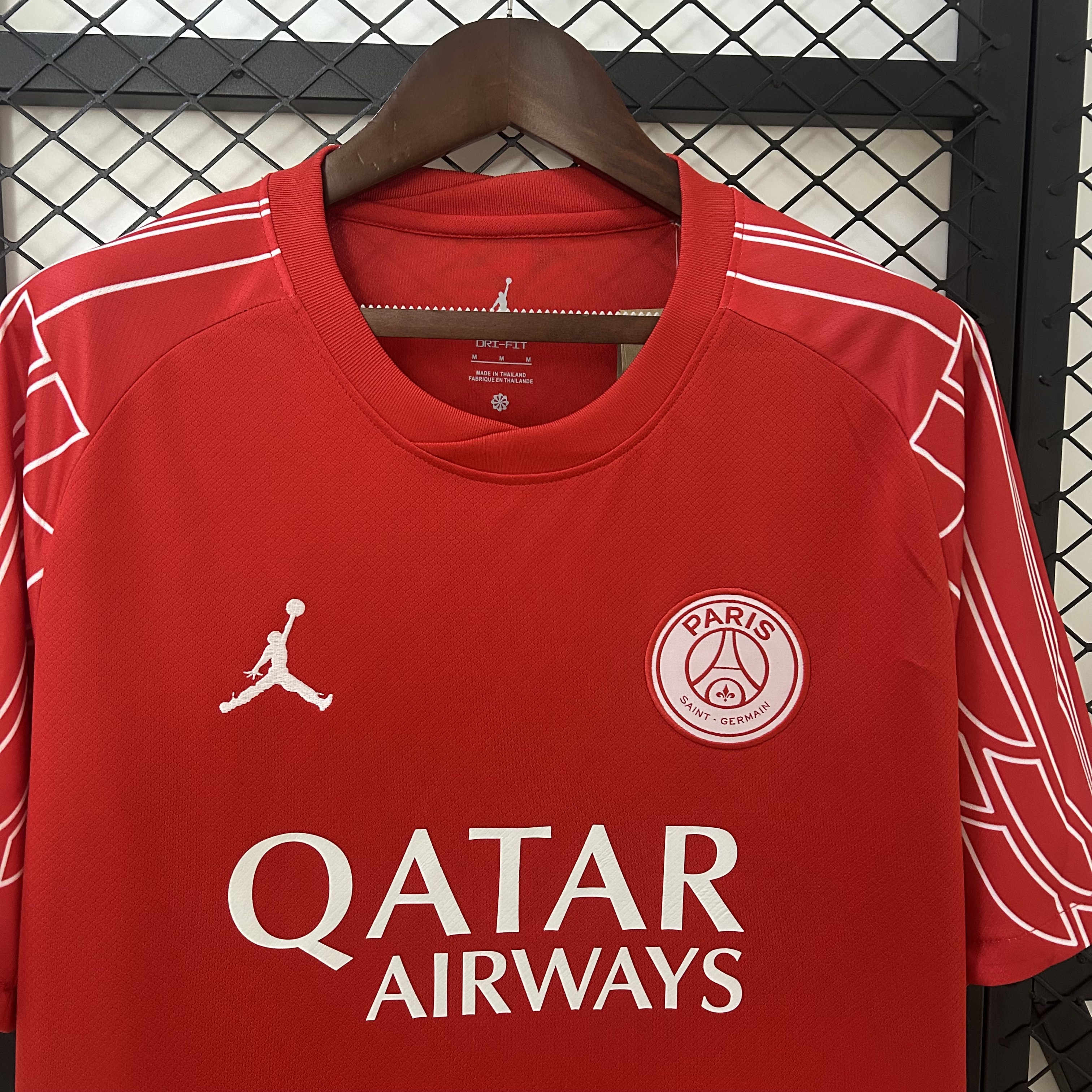 24/25 PSG red jersey