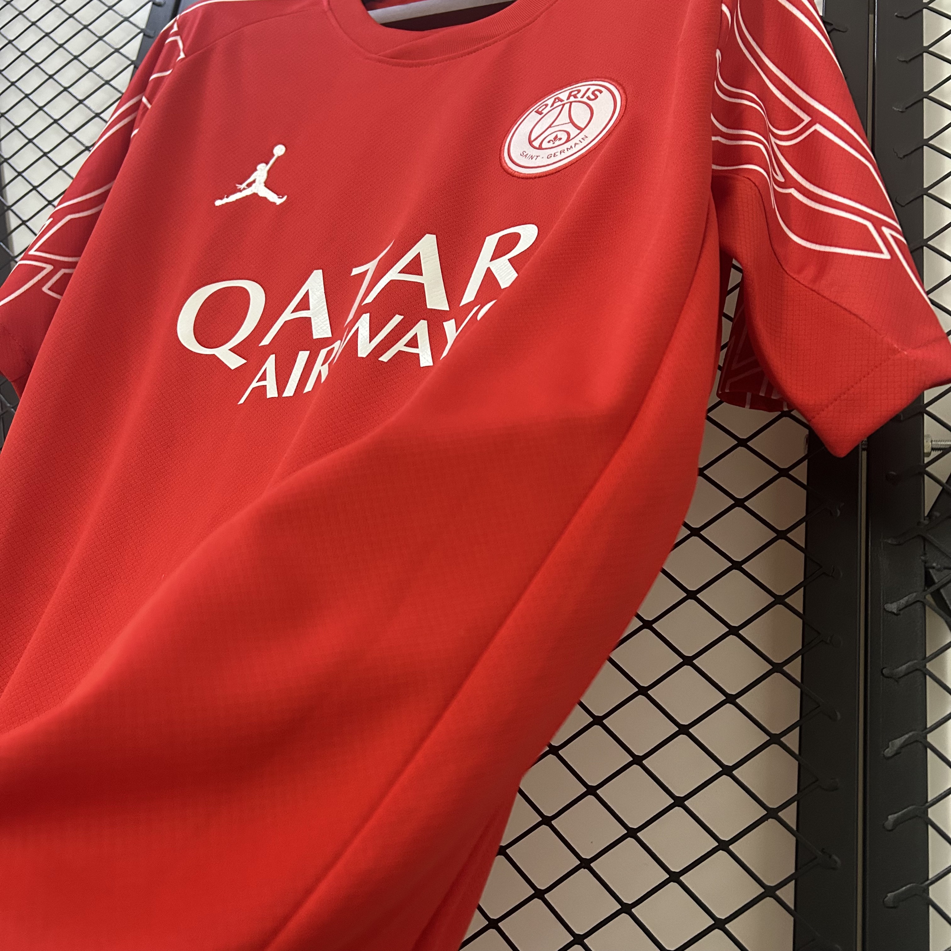 24/25 PSG red jersey