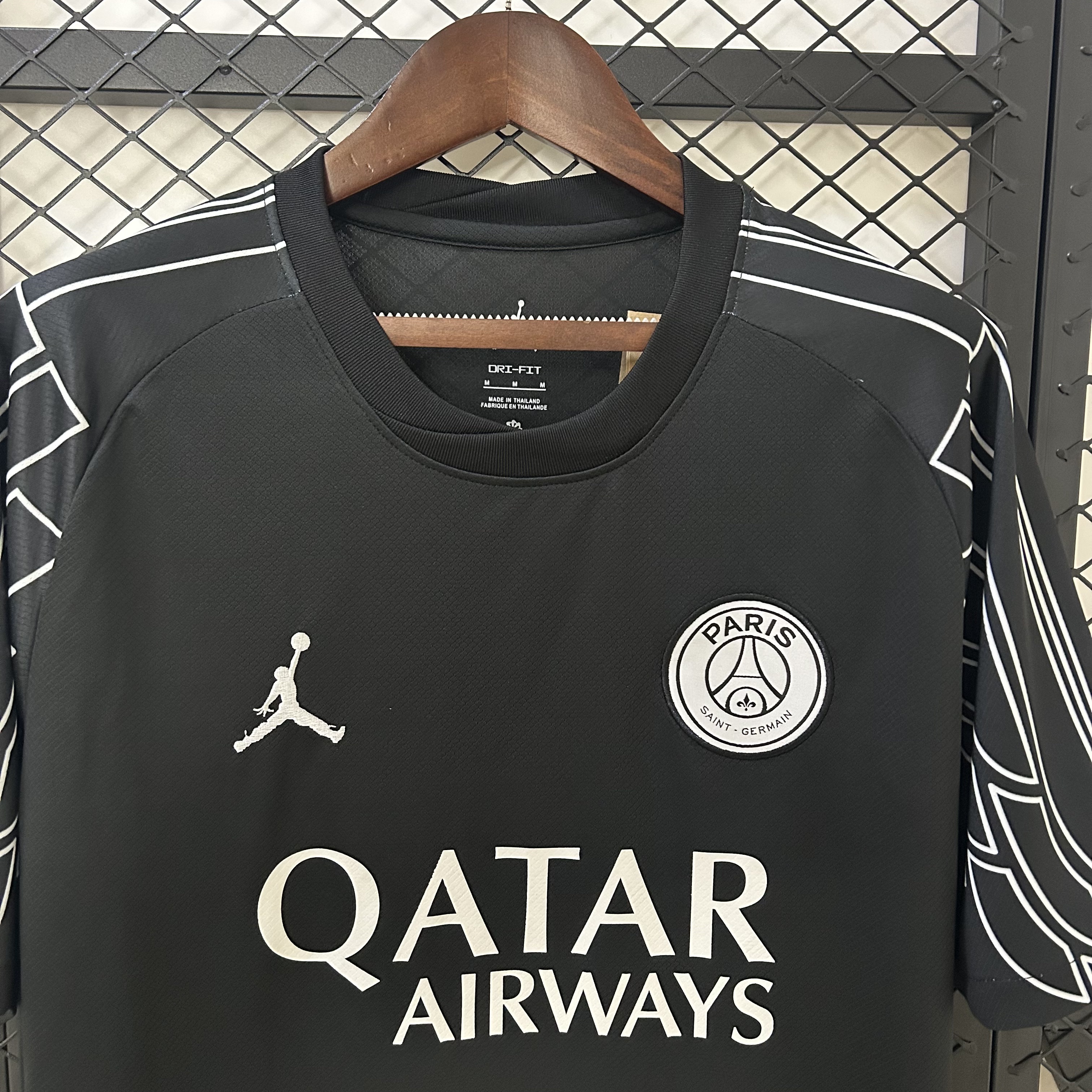 24/25 PSG black jersey