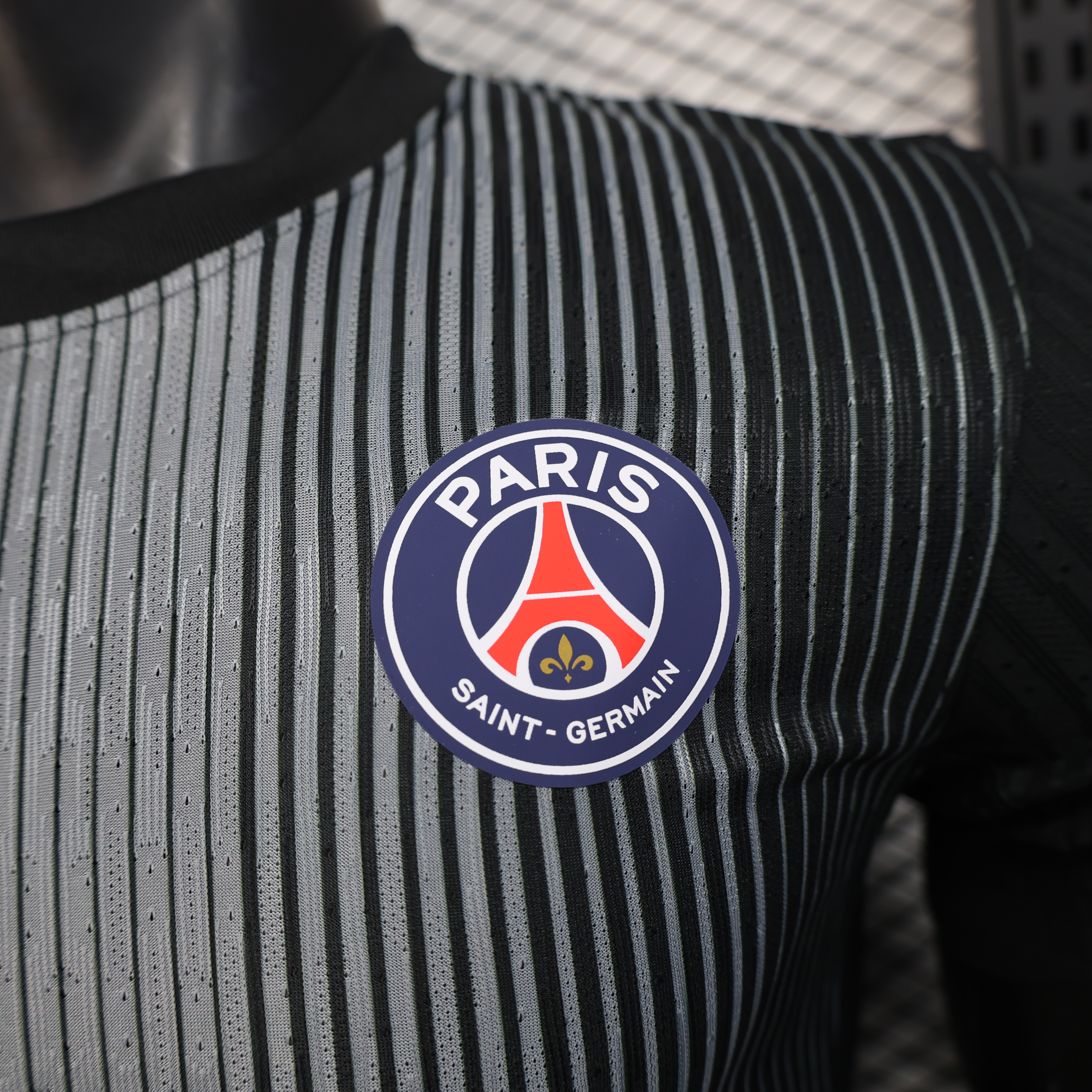 25/26 Player PSG Goalkeeper jersey