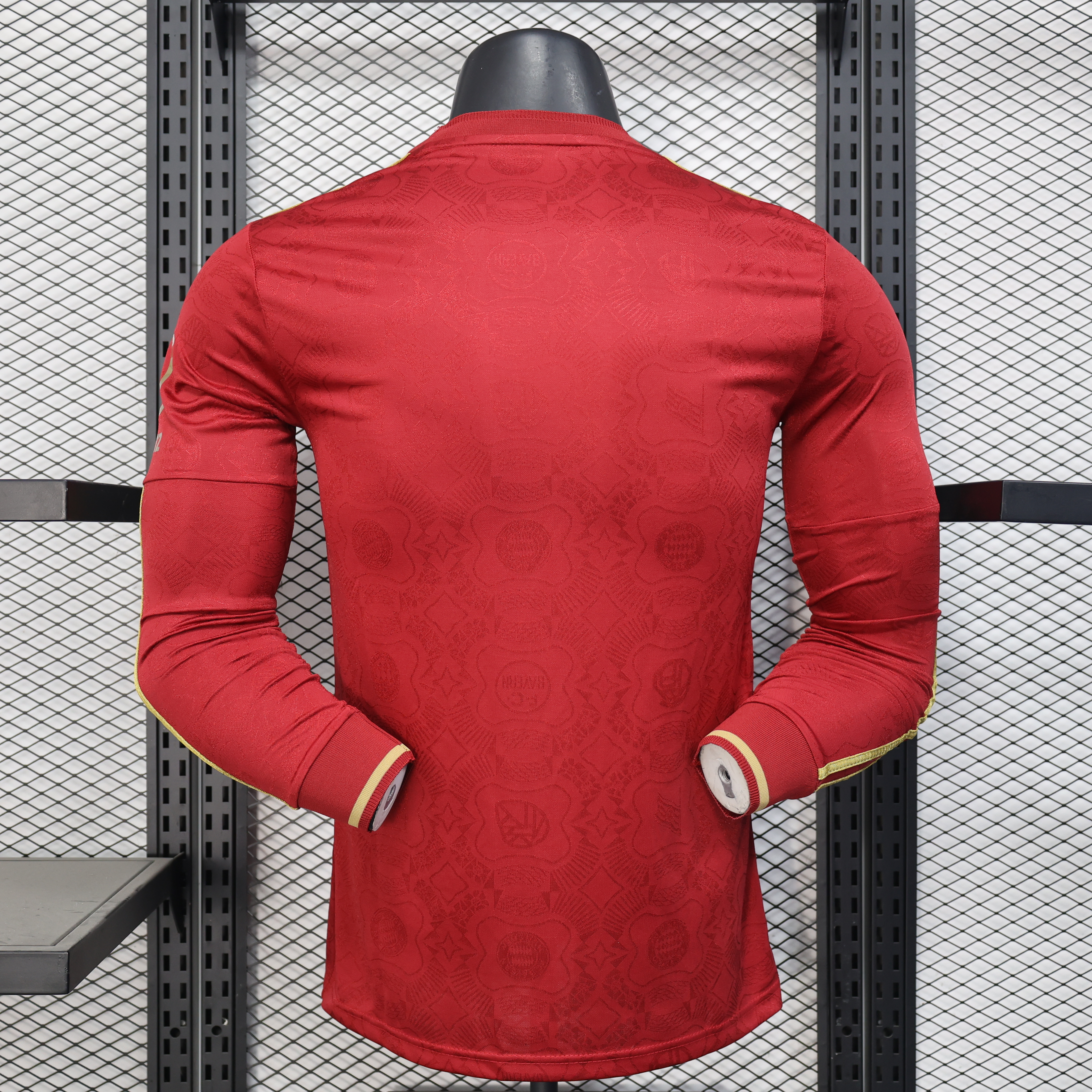 25/26 Player FC Bayern Munich 125th Anniversary Red jersey