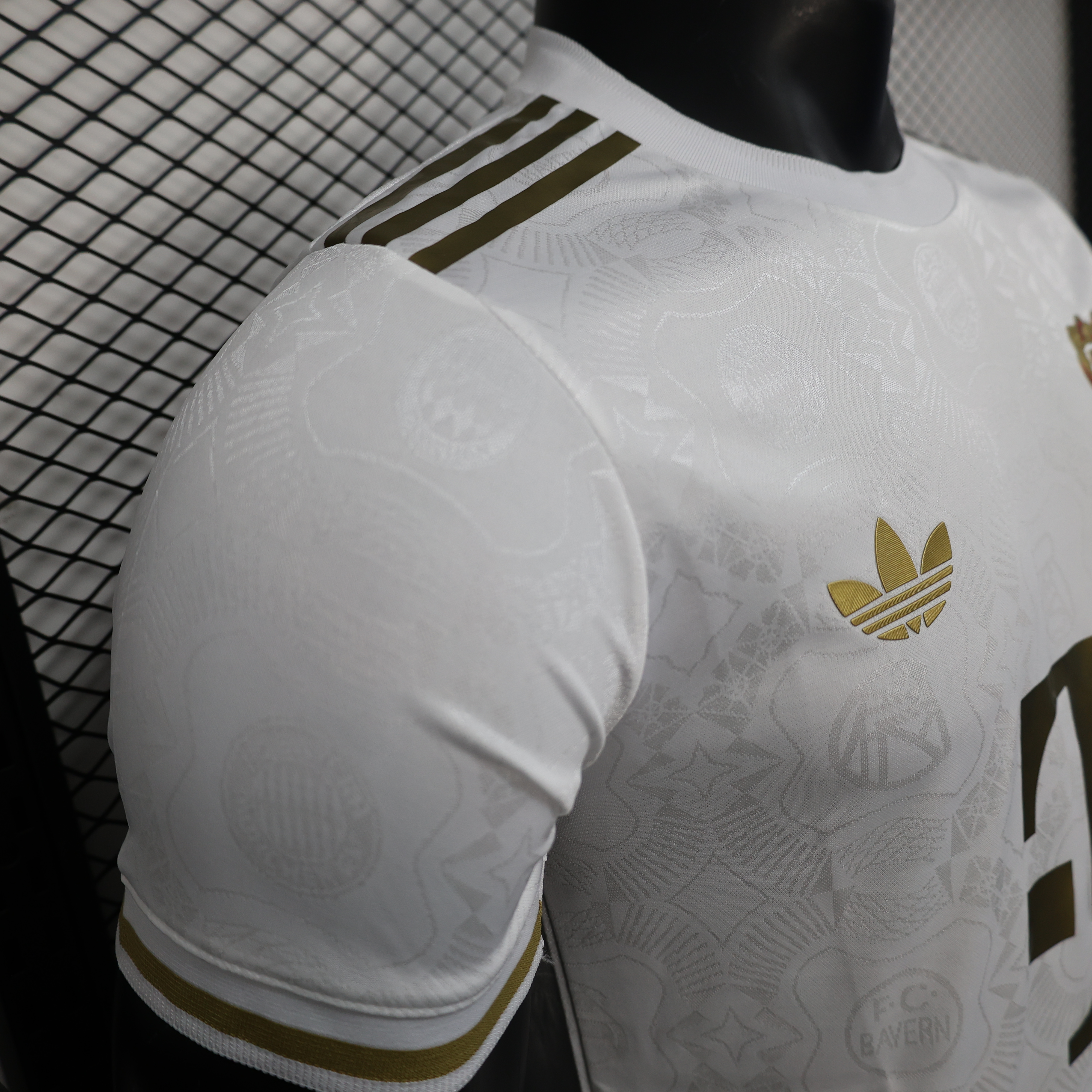 25/26 Players FC Bayern Munich 125th Anniversary  white jersey