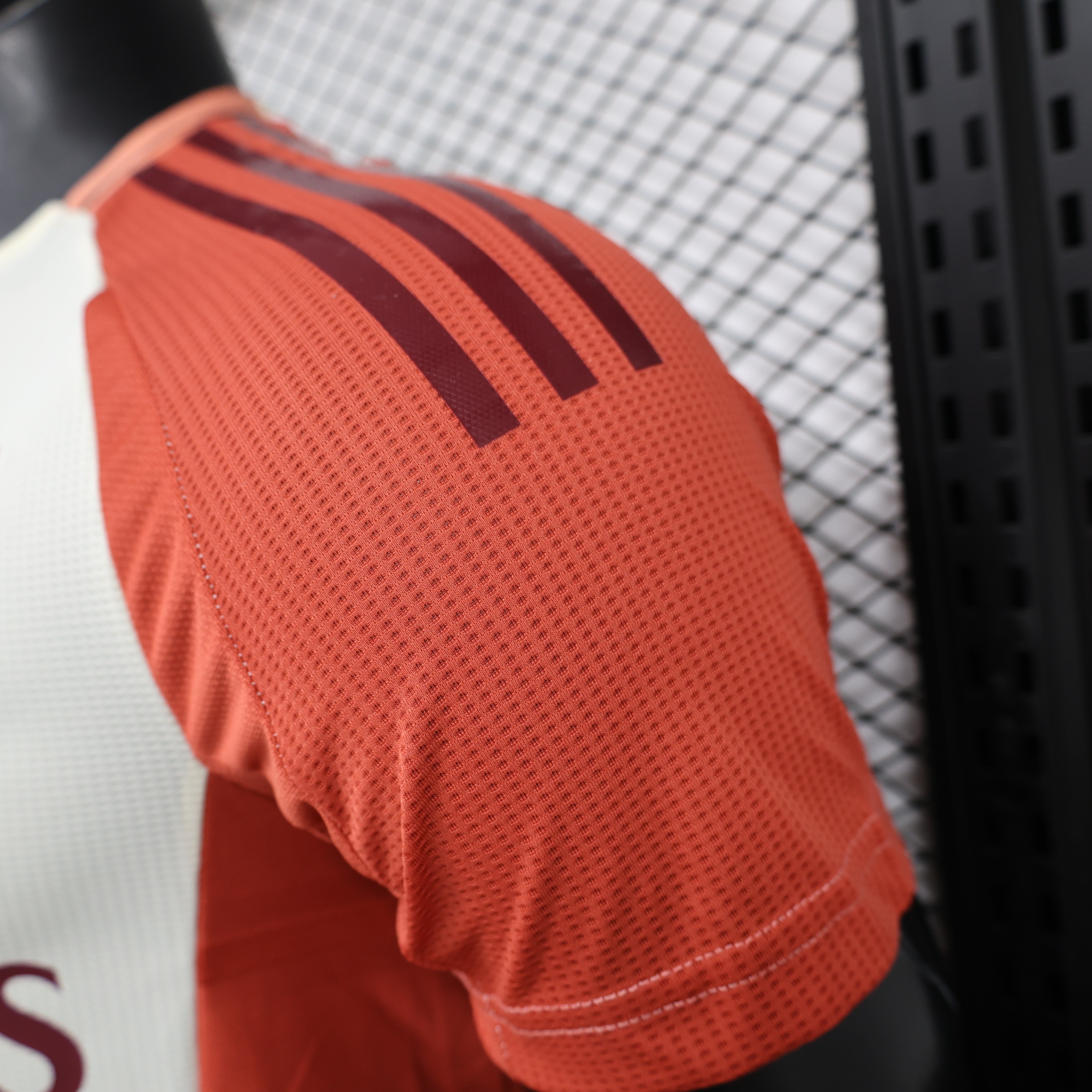 player Lyon's second away jersey