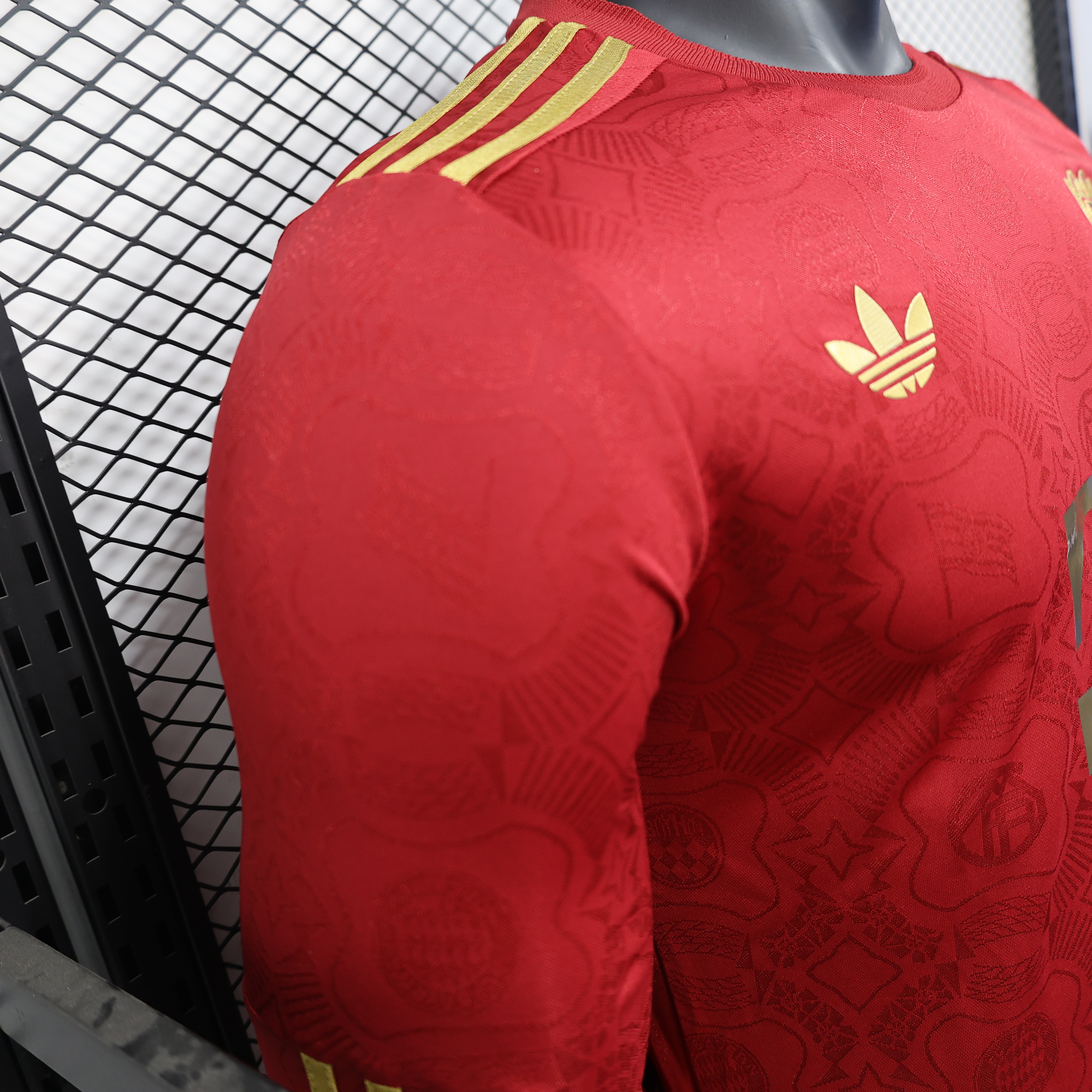 25/26 Player FC Bayern Munich 125th Anniversary Red jersey