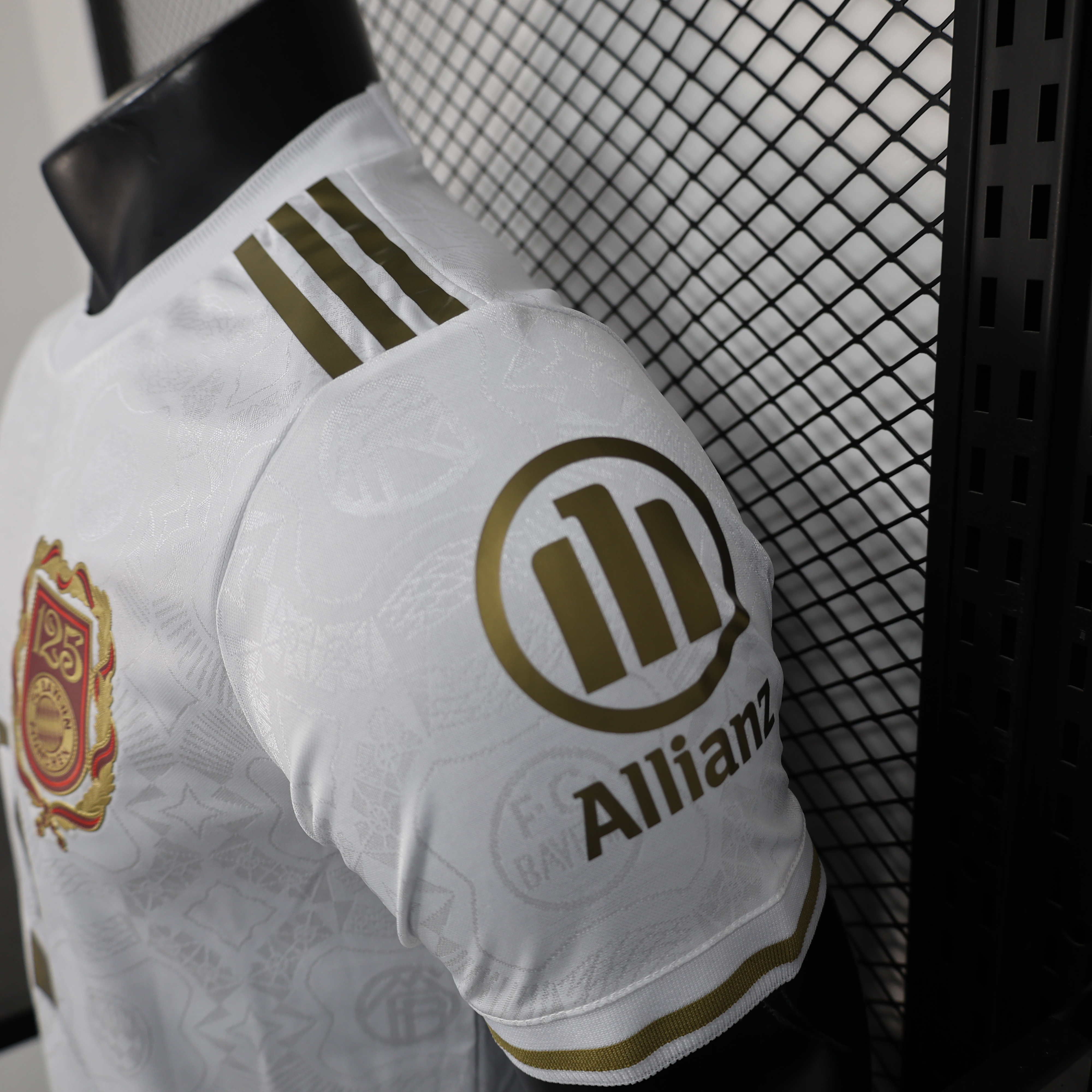 25/26 Players FC Bayern Munich 125th Anniversary  white jersey