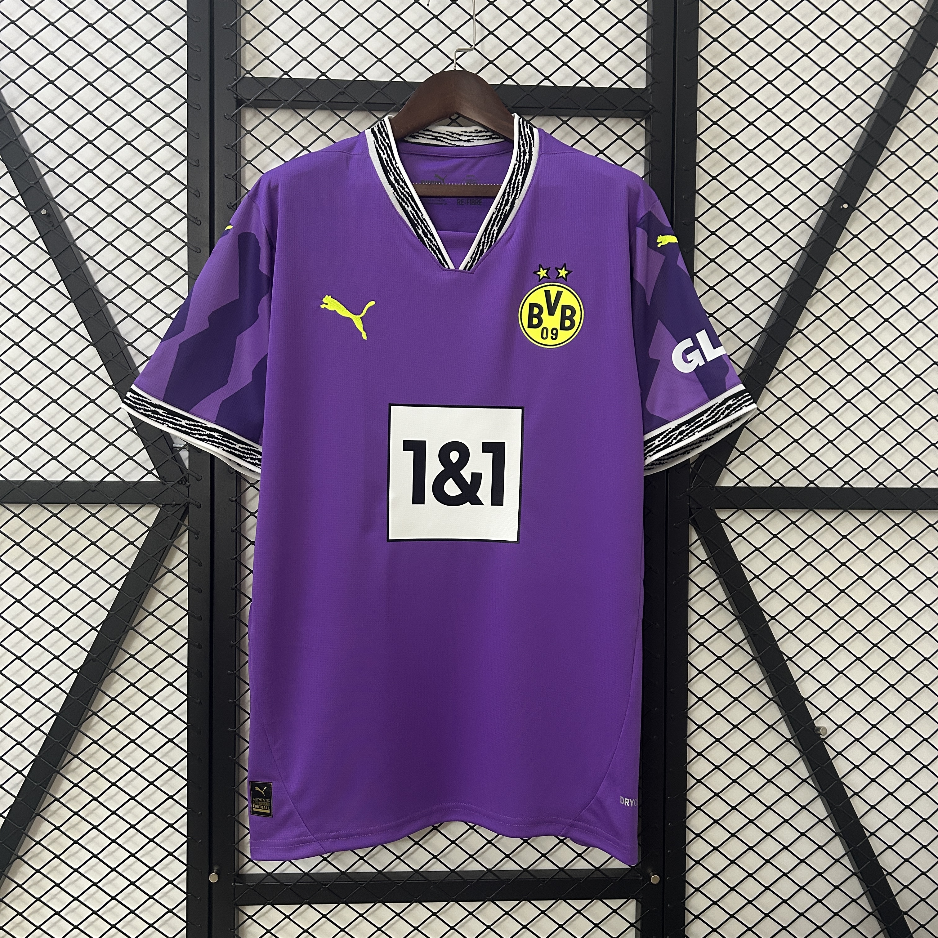 24/25 Goalkeeper Dortmund Purple  jersey