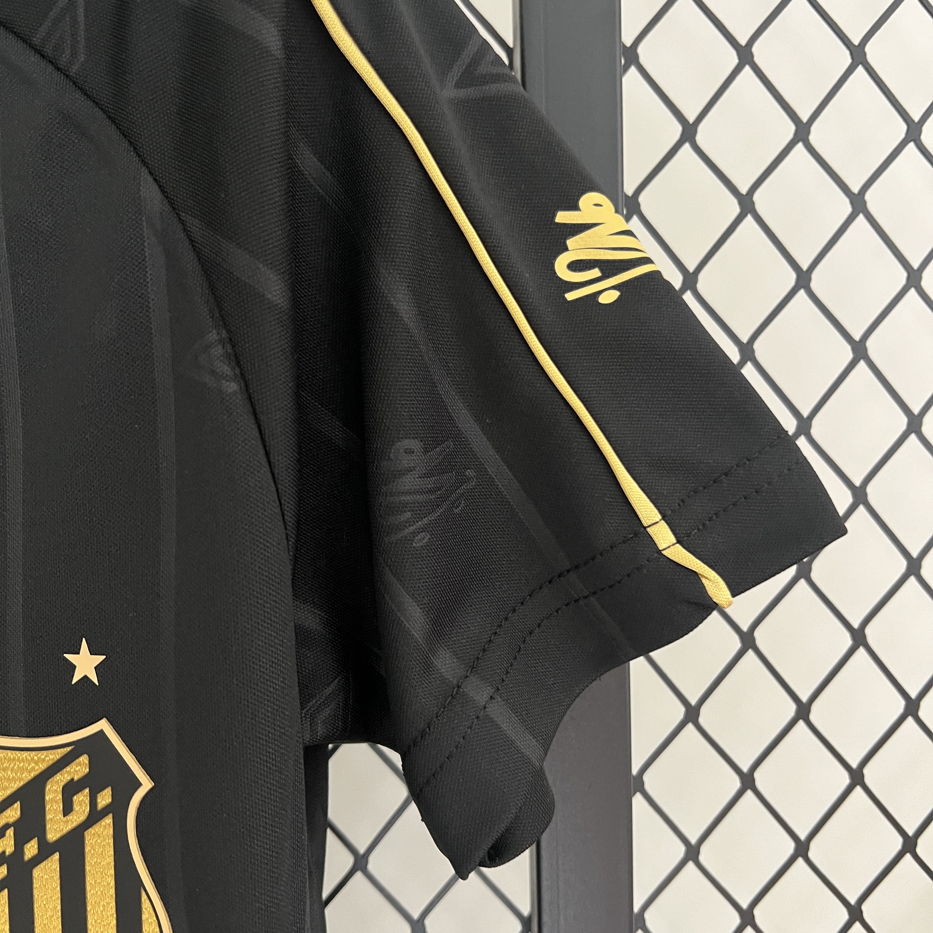 Retro Women Santos Special Edition black jerser