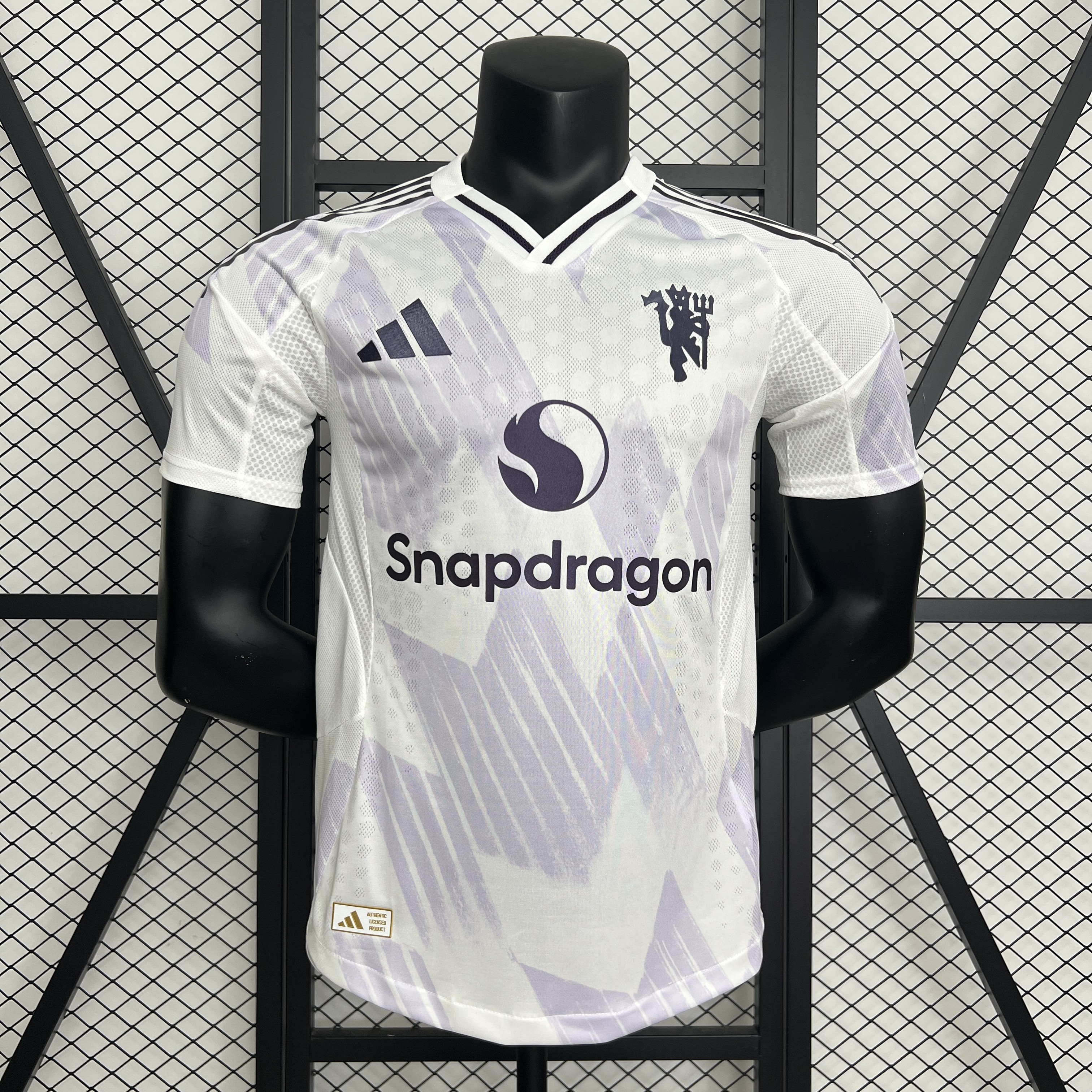 25/26 Player M-U Away  white jersey