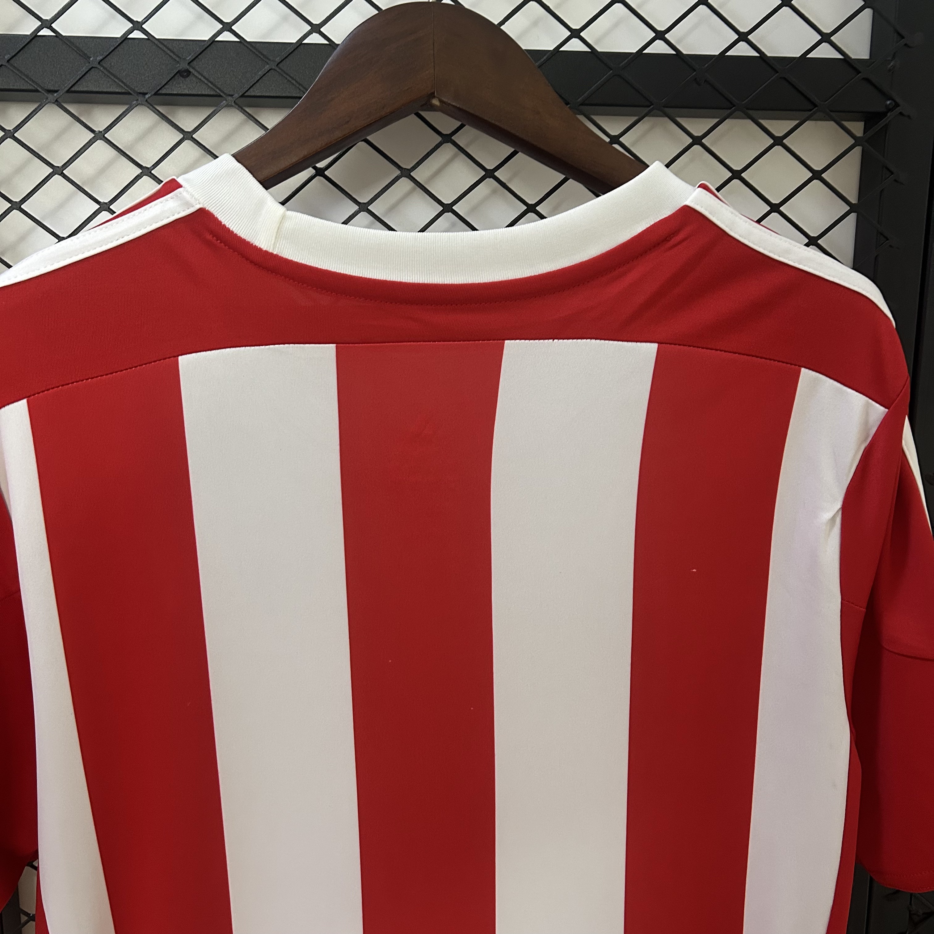 Retro Southampton 15/16 Home Jersey