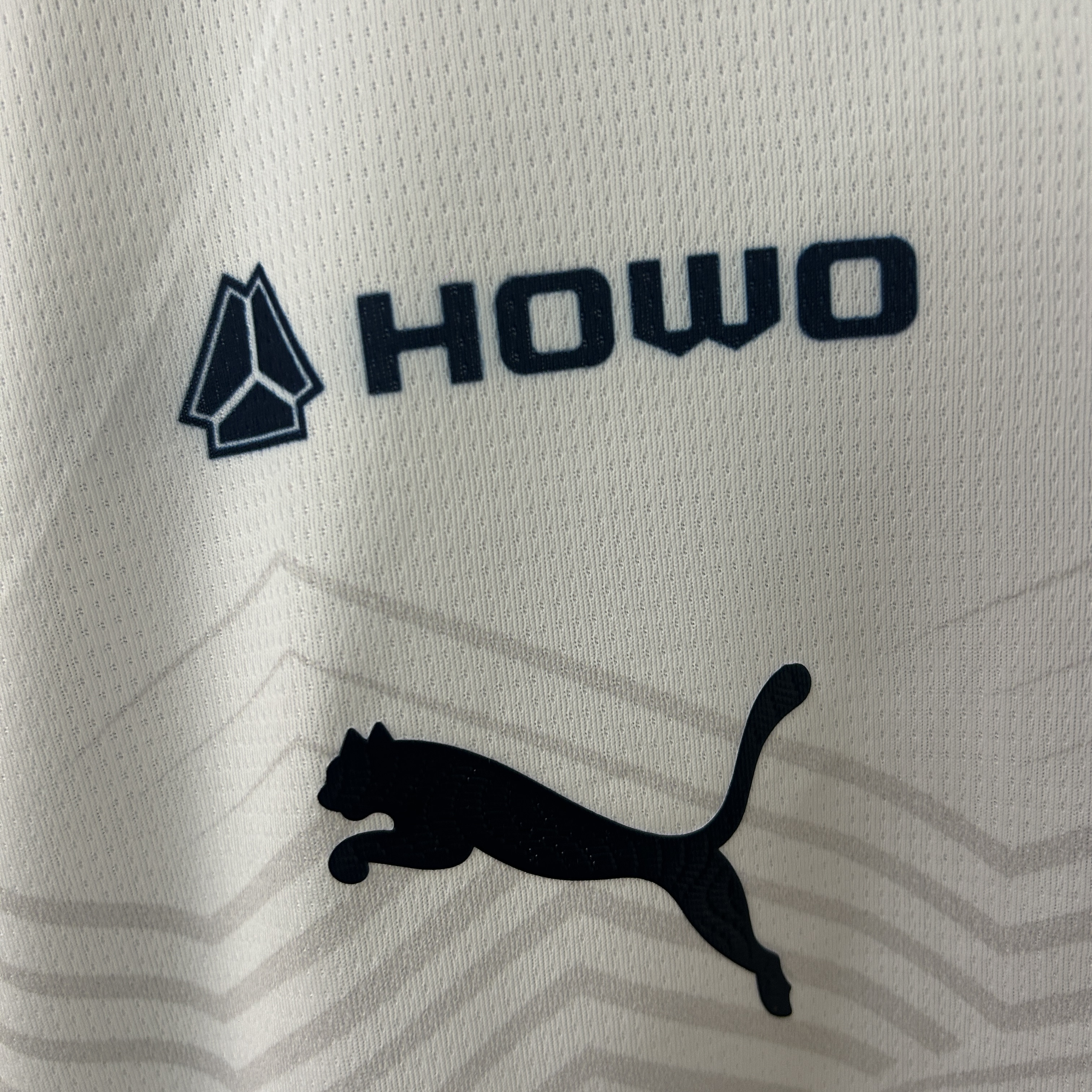 24/25 Monterrey away  Suit