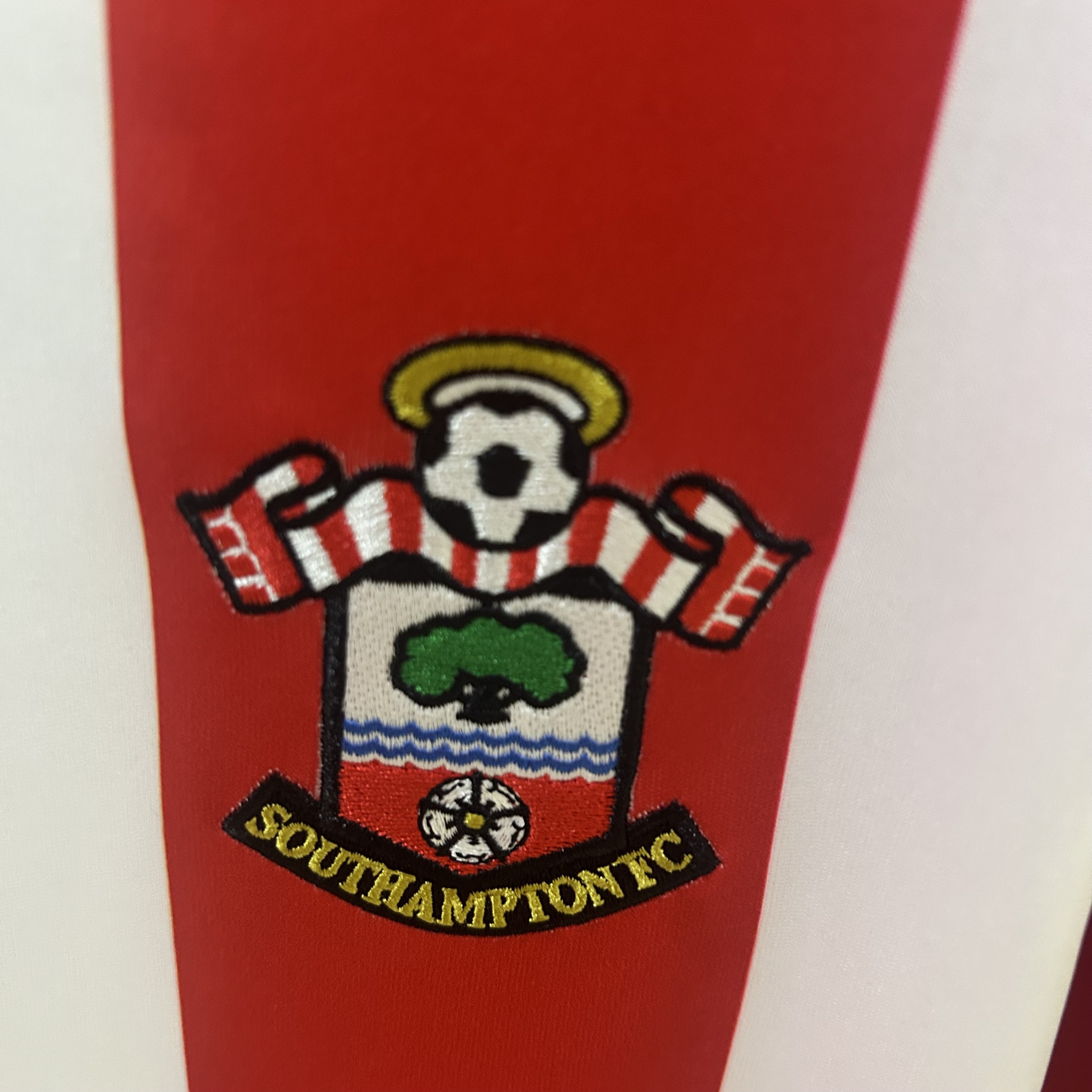 Retro Southampton 15/16 Home Jersey