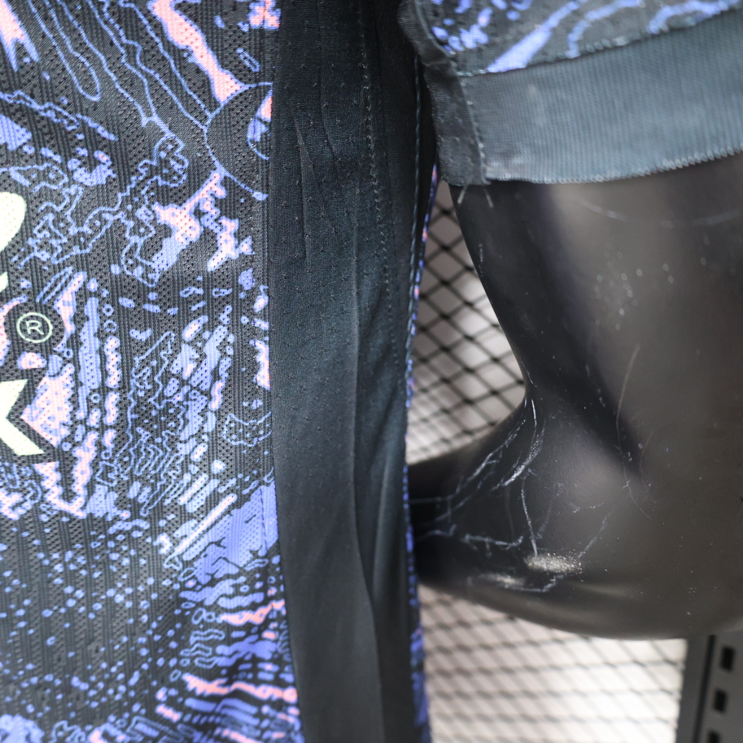 24/25 Player Americas Third Away  Suit