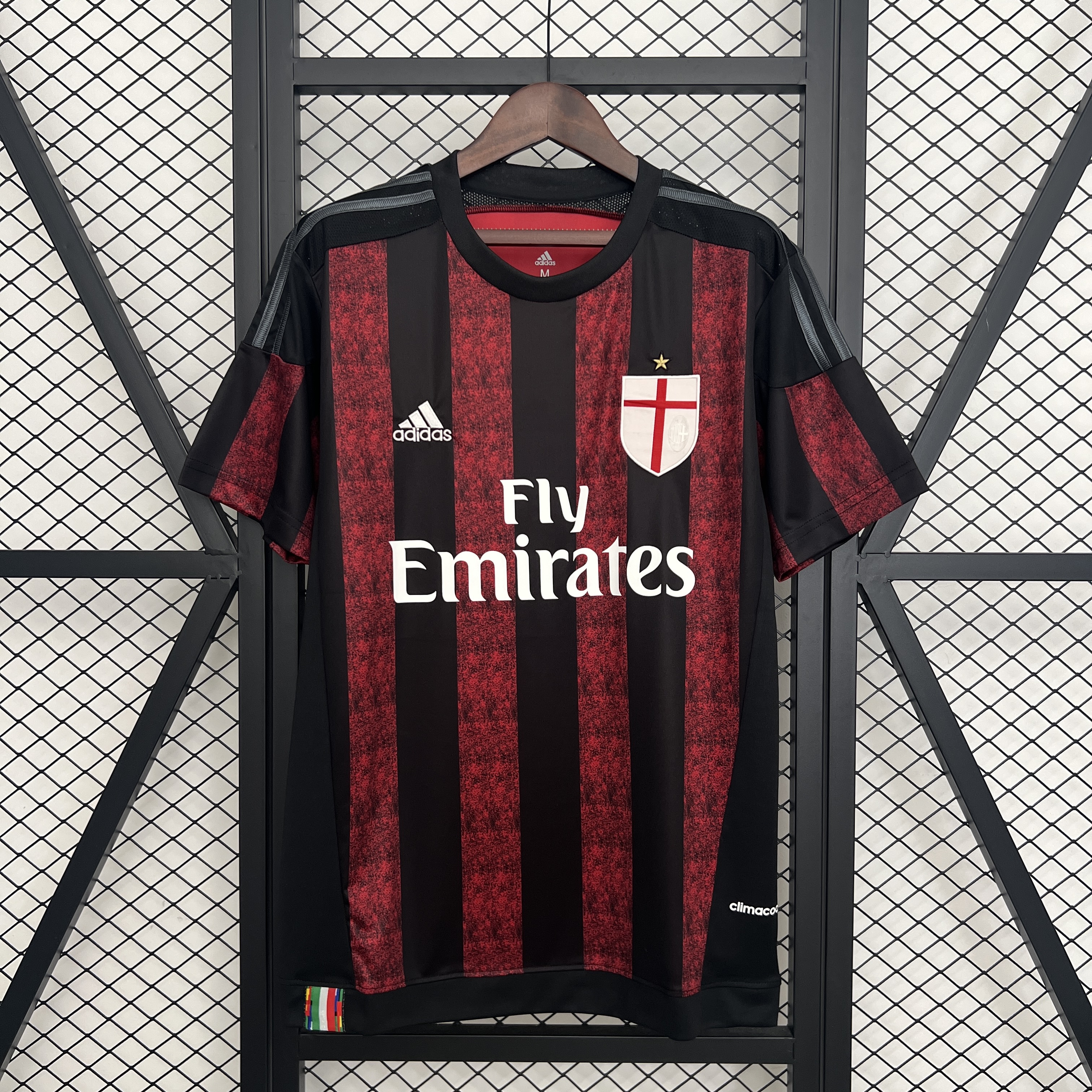 Retro AC Milan 15/16 Home Jersey