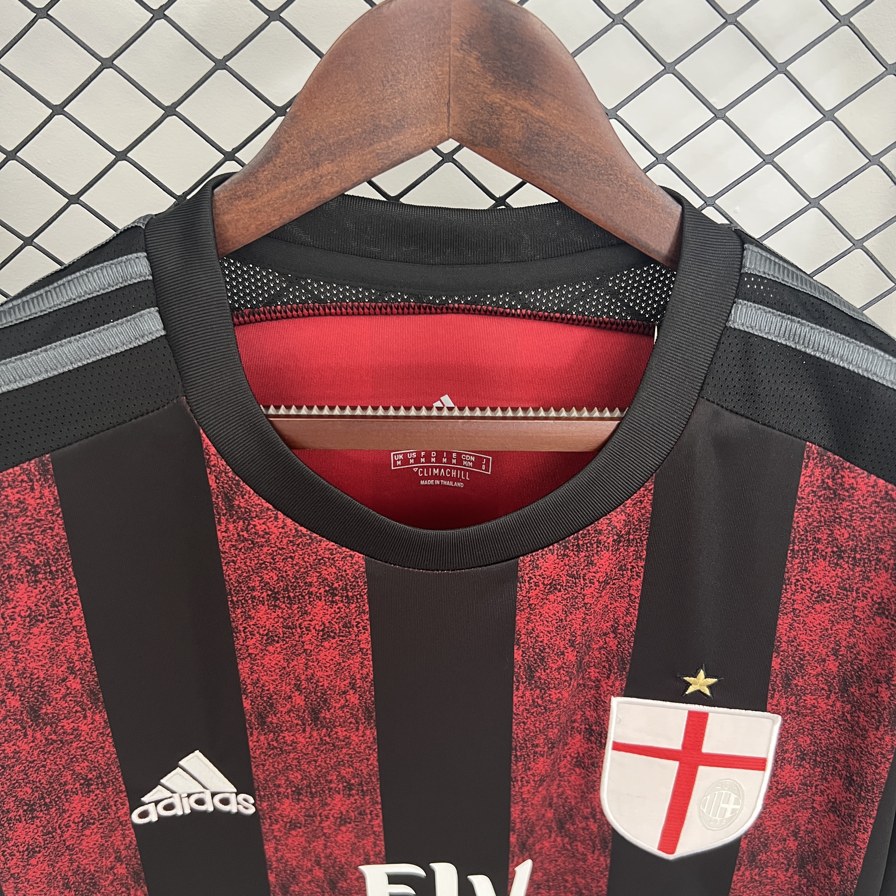 Retro AC Milan 15/16 Home Jersey