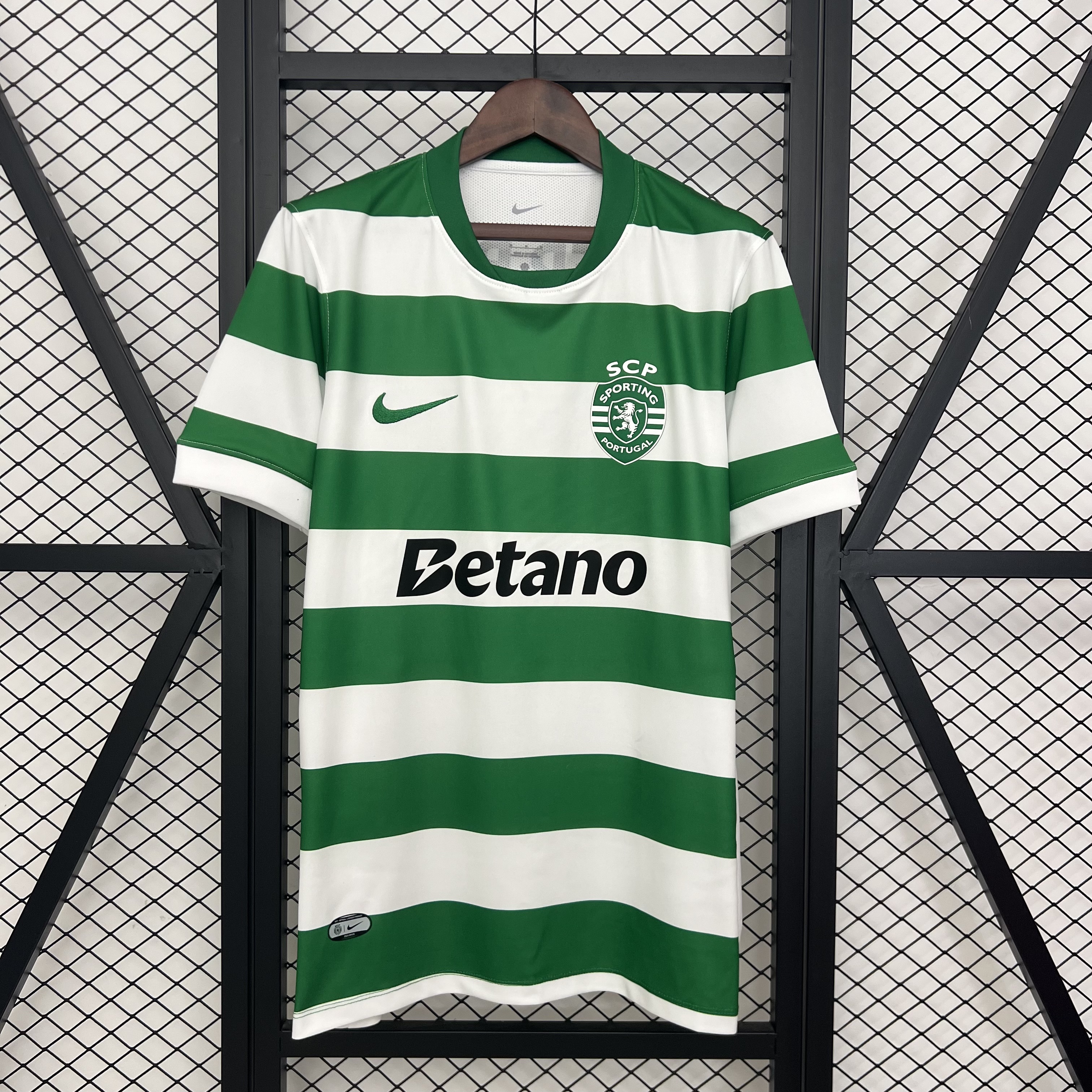 25/26 Sporting Lisbon Home Stadium  Jersey