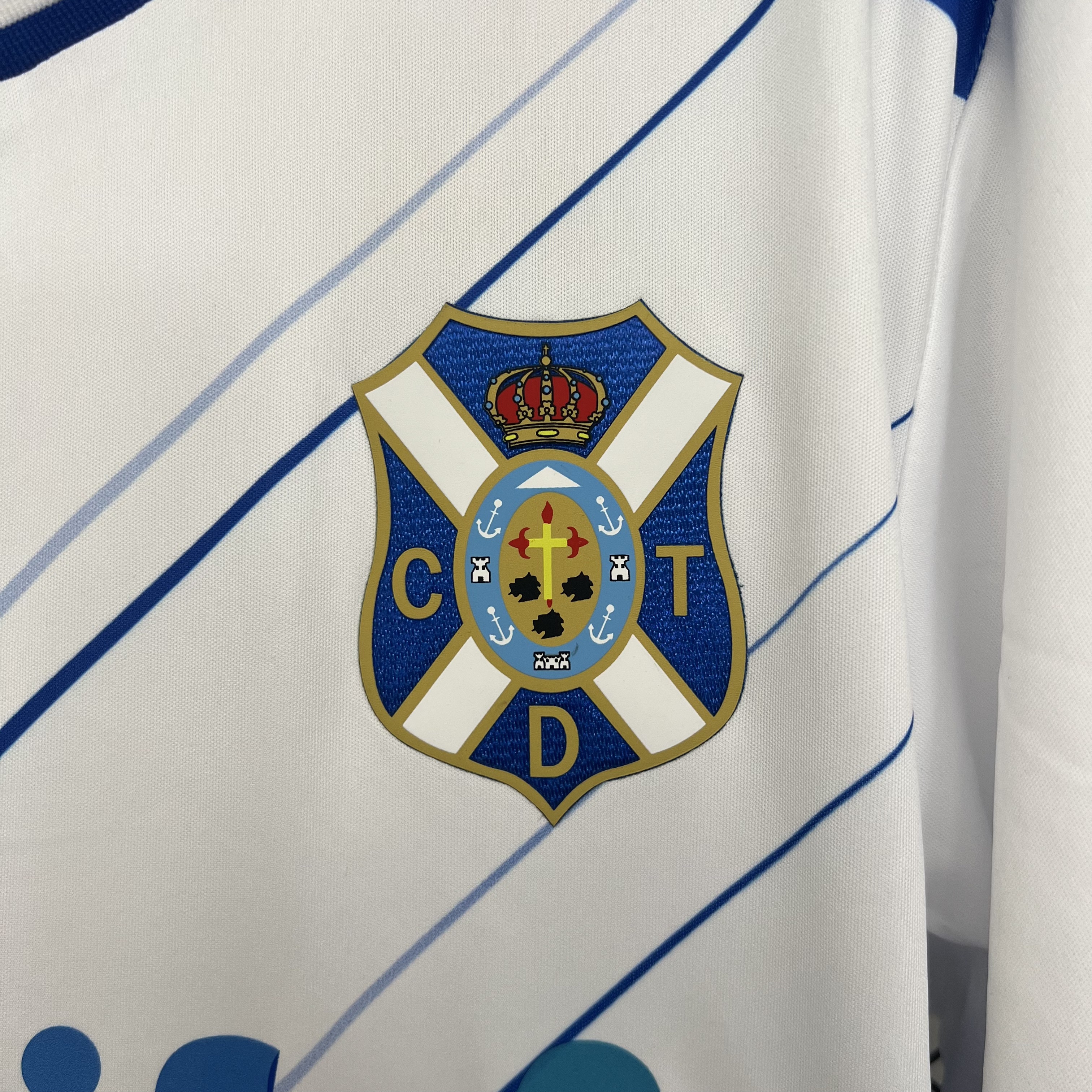 25/26 Tenerife home Jersey
