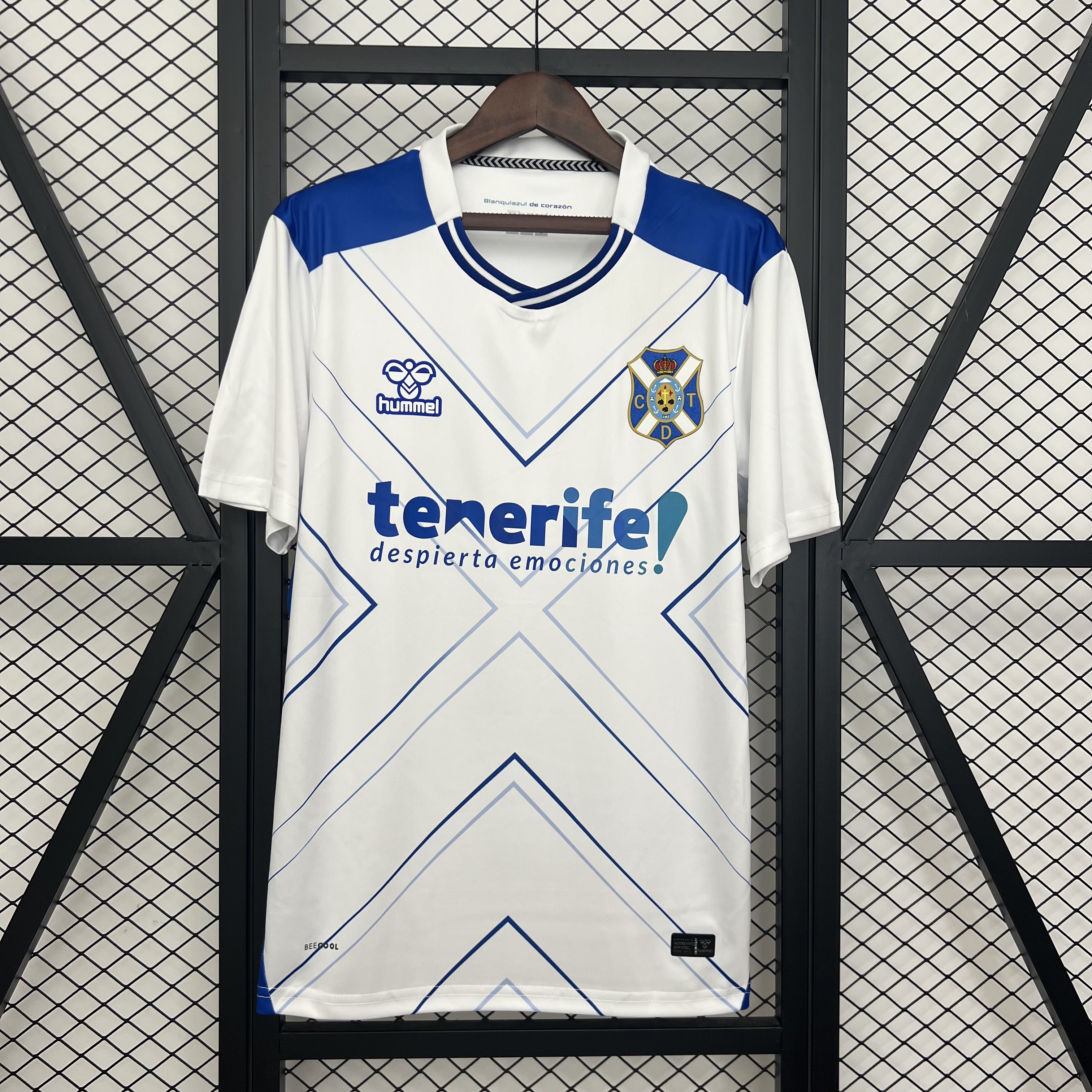 25/26 Tenerife home Jersey