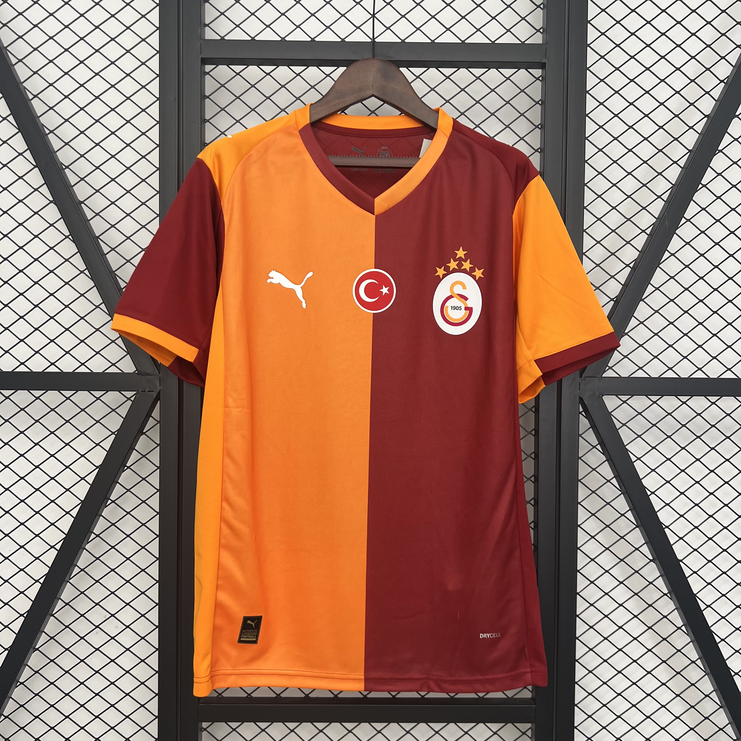 25/26 Galata home Jersey