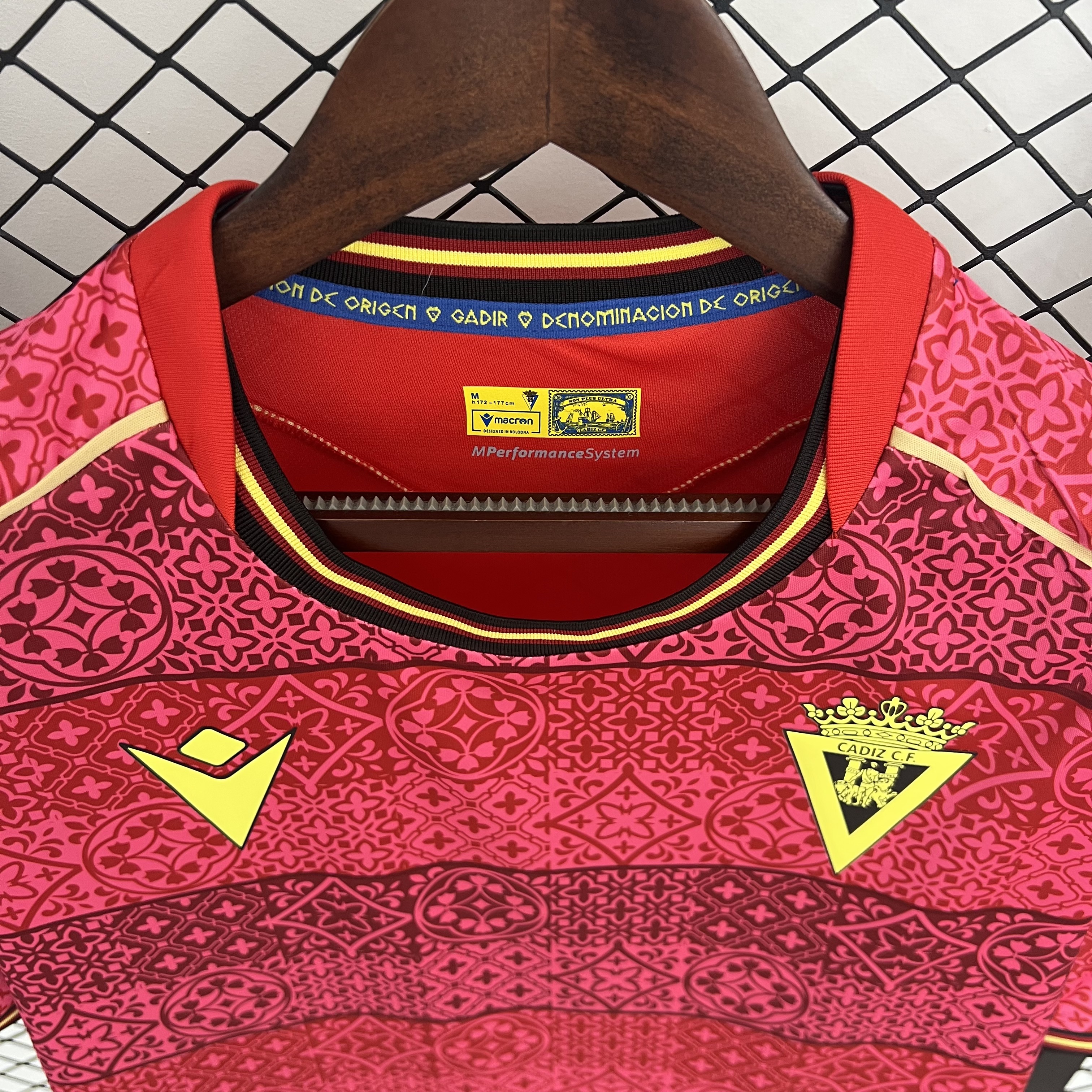 25/26 Cadiz away  Jersey