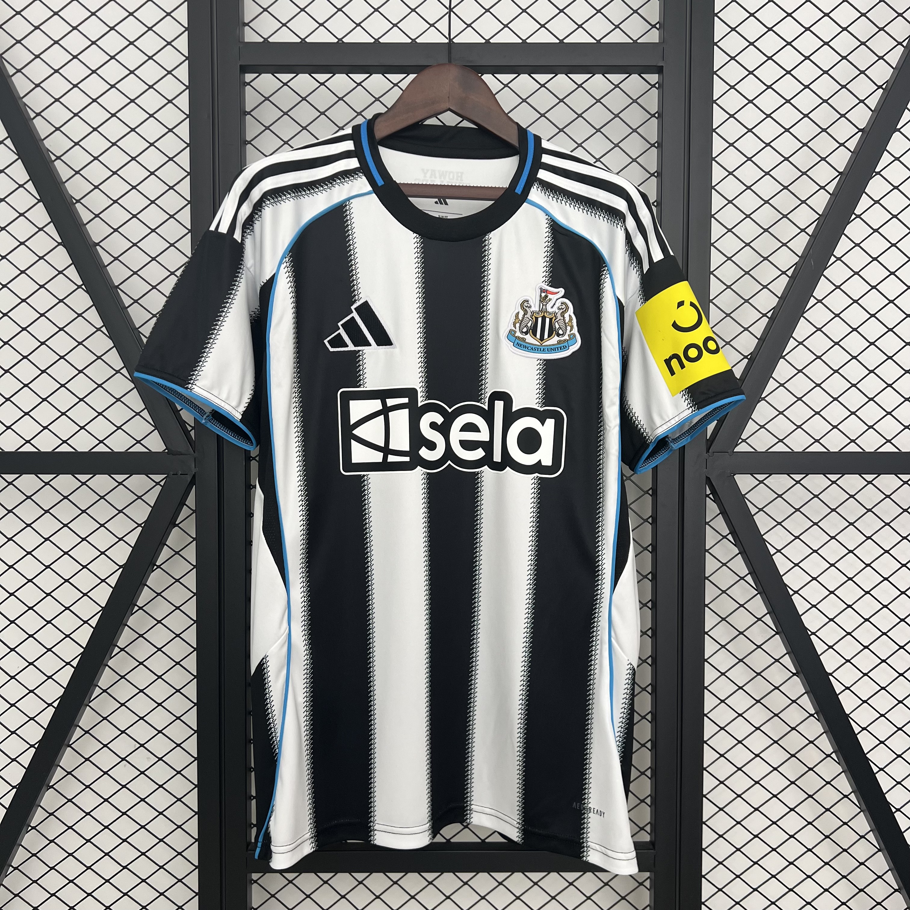 25/26 Newcastle United Home Jersey