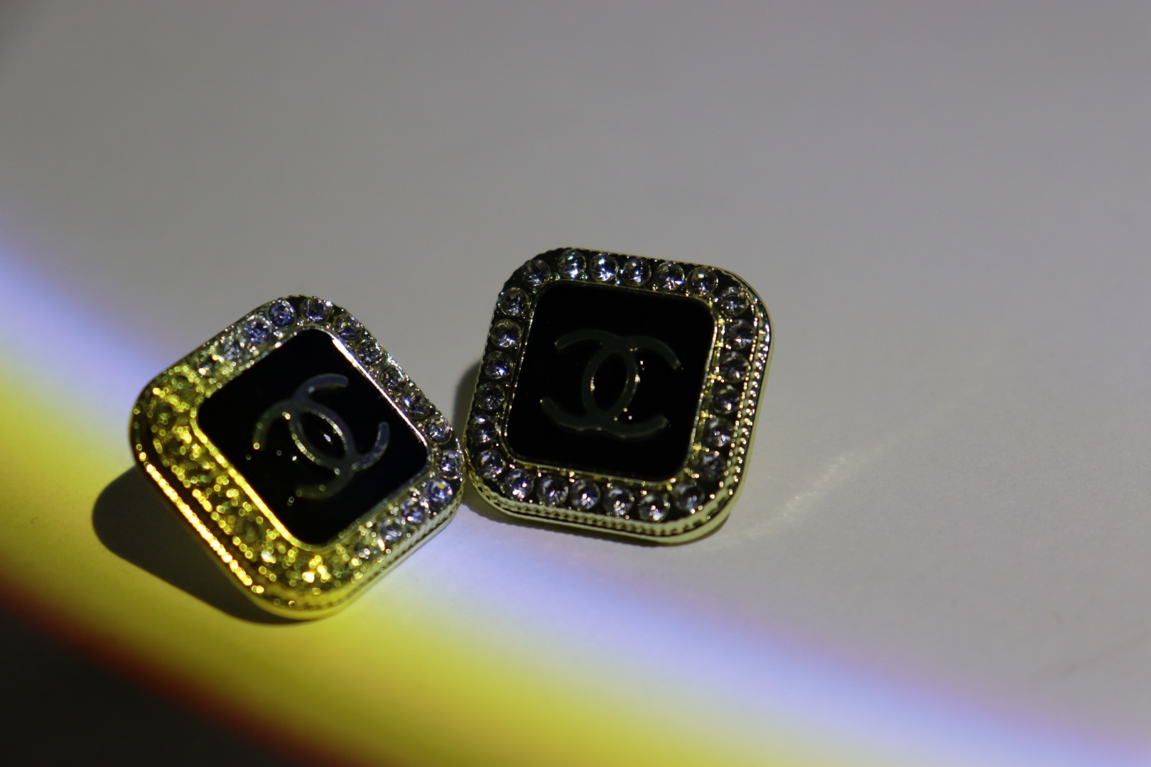 Elegant and luxurious earrings