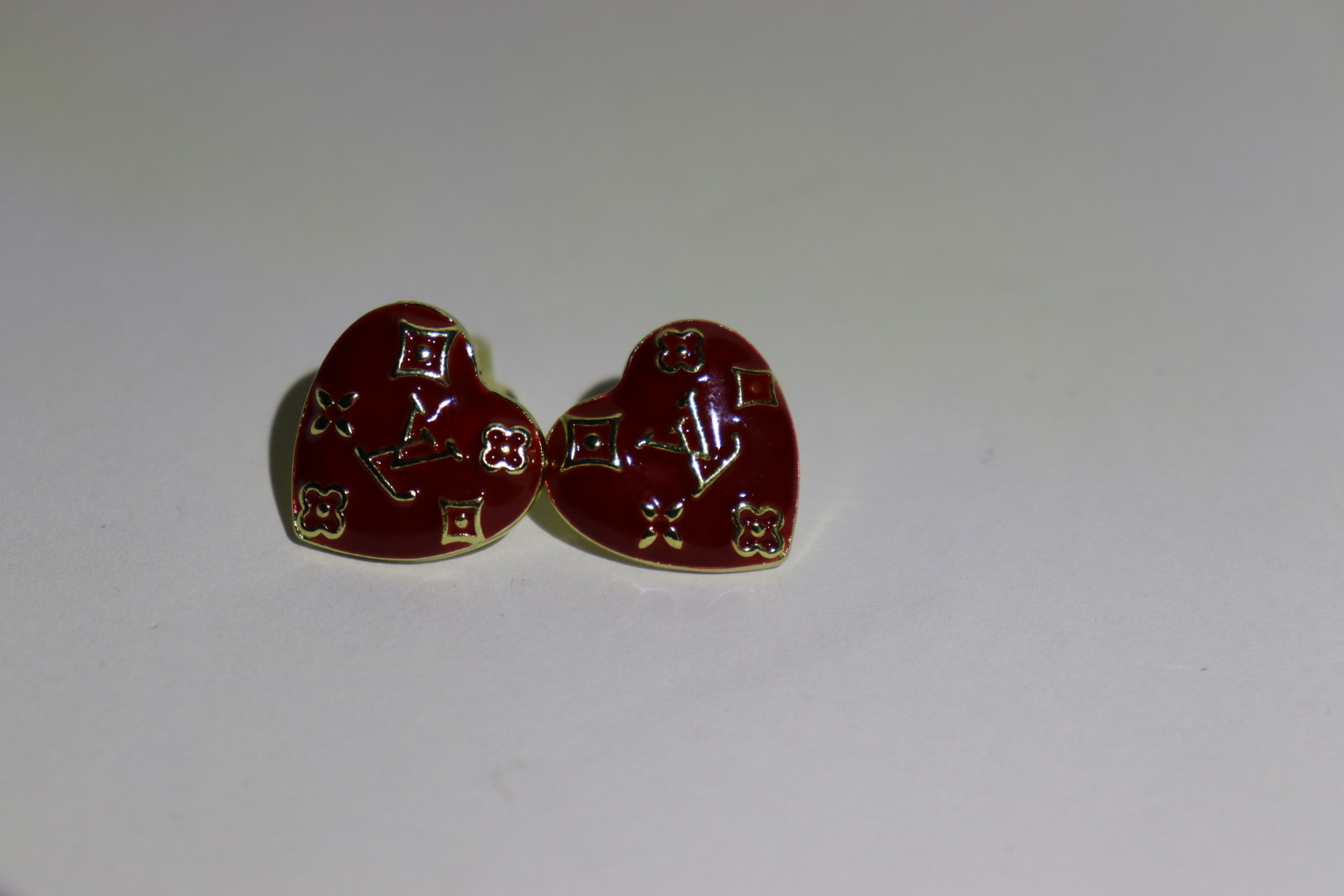 Daily Minimalist Studs