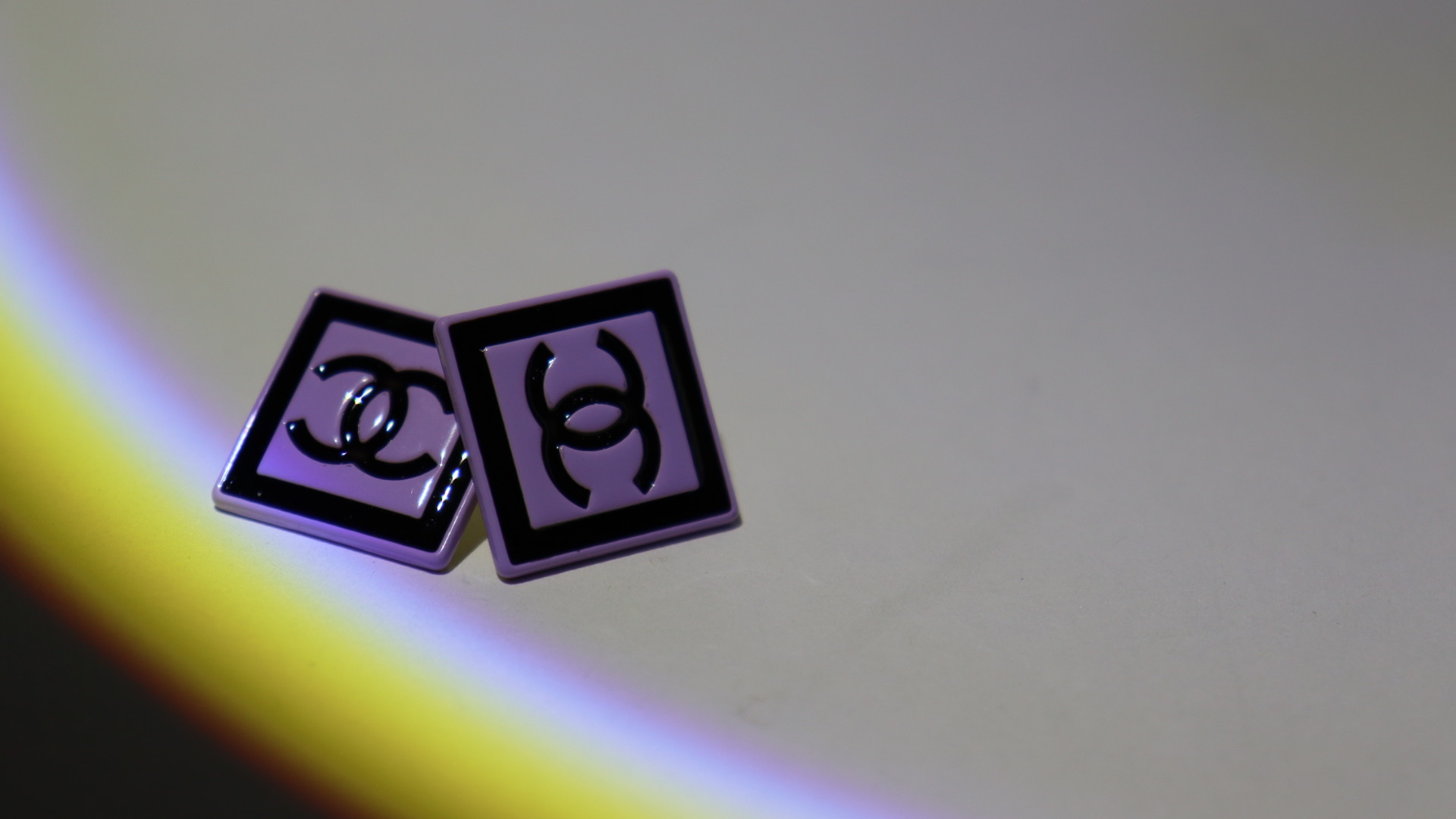 Warm earrings|a gift of love