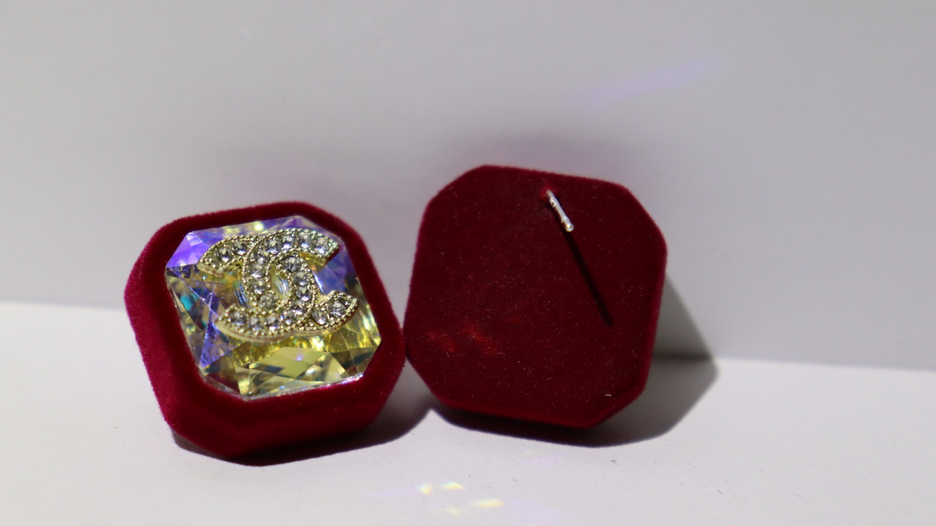 Gemstone earrings with red