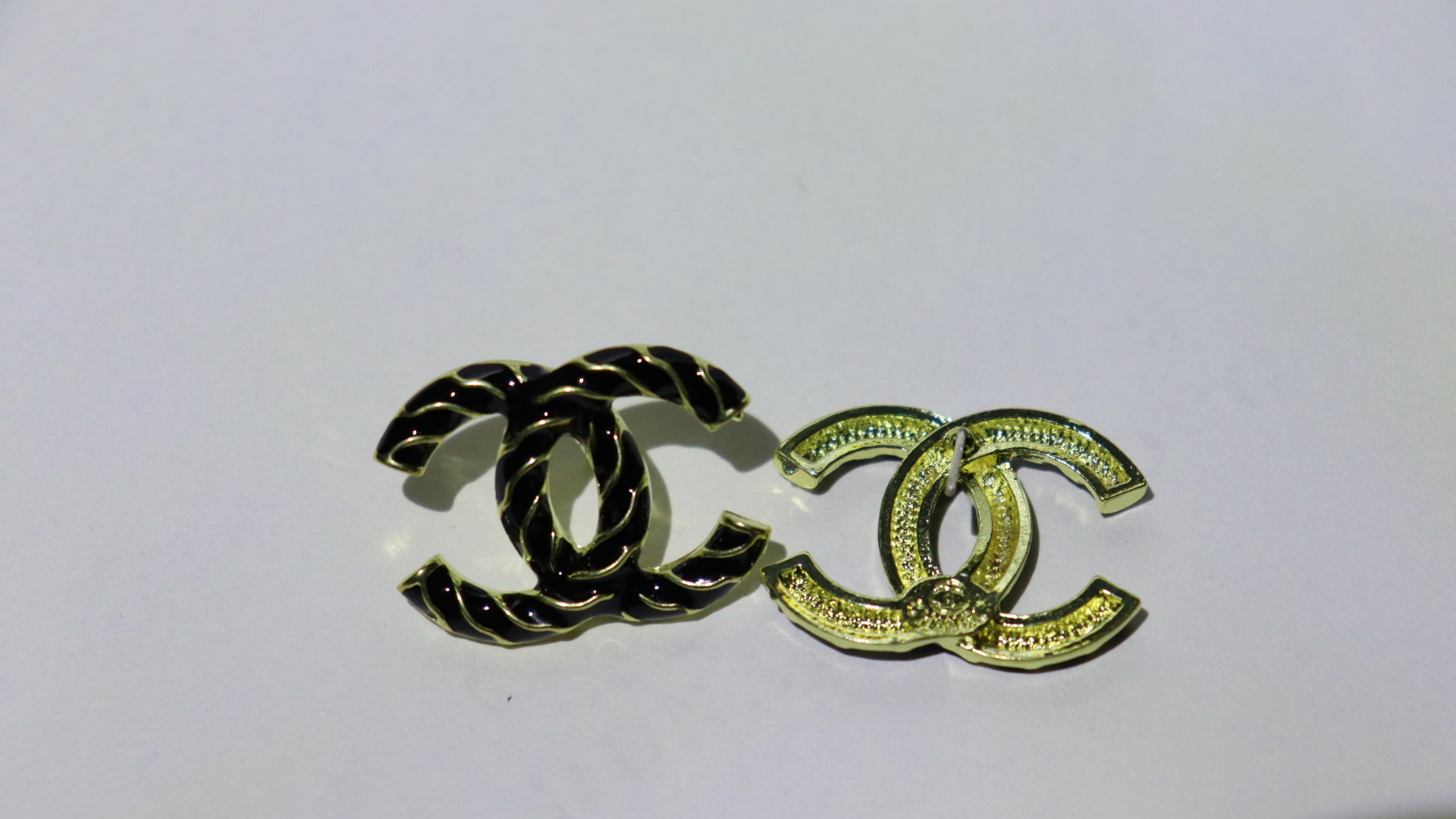 Bow Zircon Pearl Premium Earrings