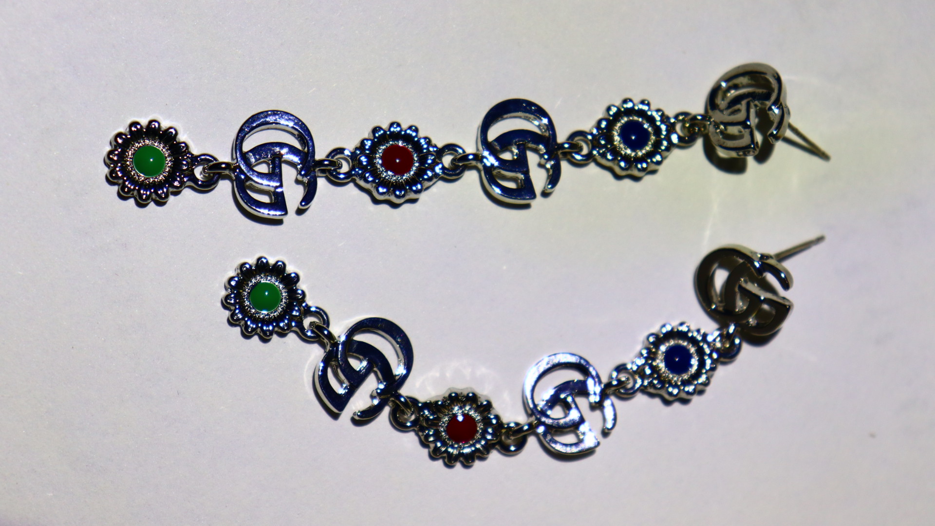 2025 European and American fashion letter earrings