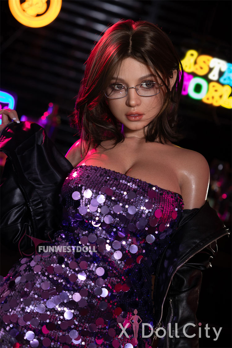 157cm (5ft2) G-Cup Real Skin Texture Silicone Adult Sex Doll Lyra, Head #054S