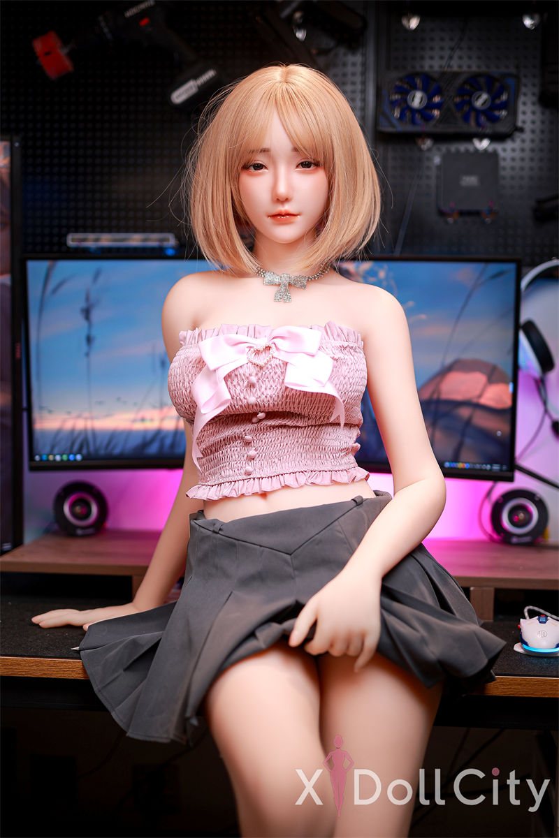 Blonde Japanese Adult Sex Doll Leslie 166cm