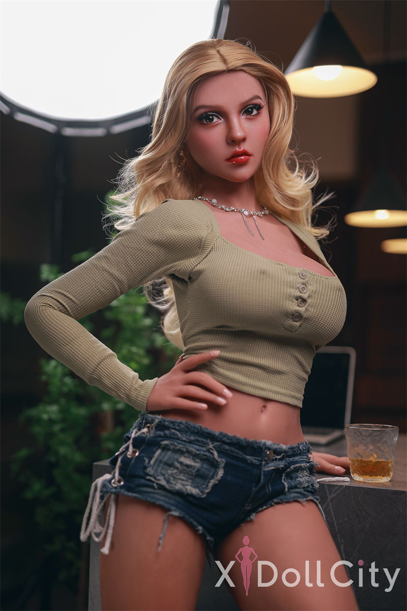 Mature Blonde Big Booty Adult Sex Doll Adele 166cm