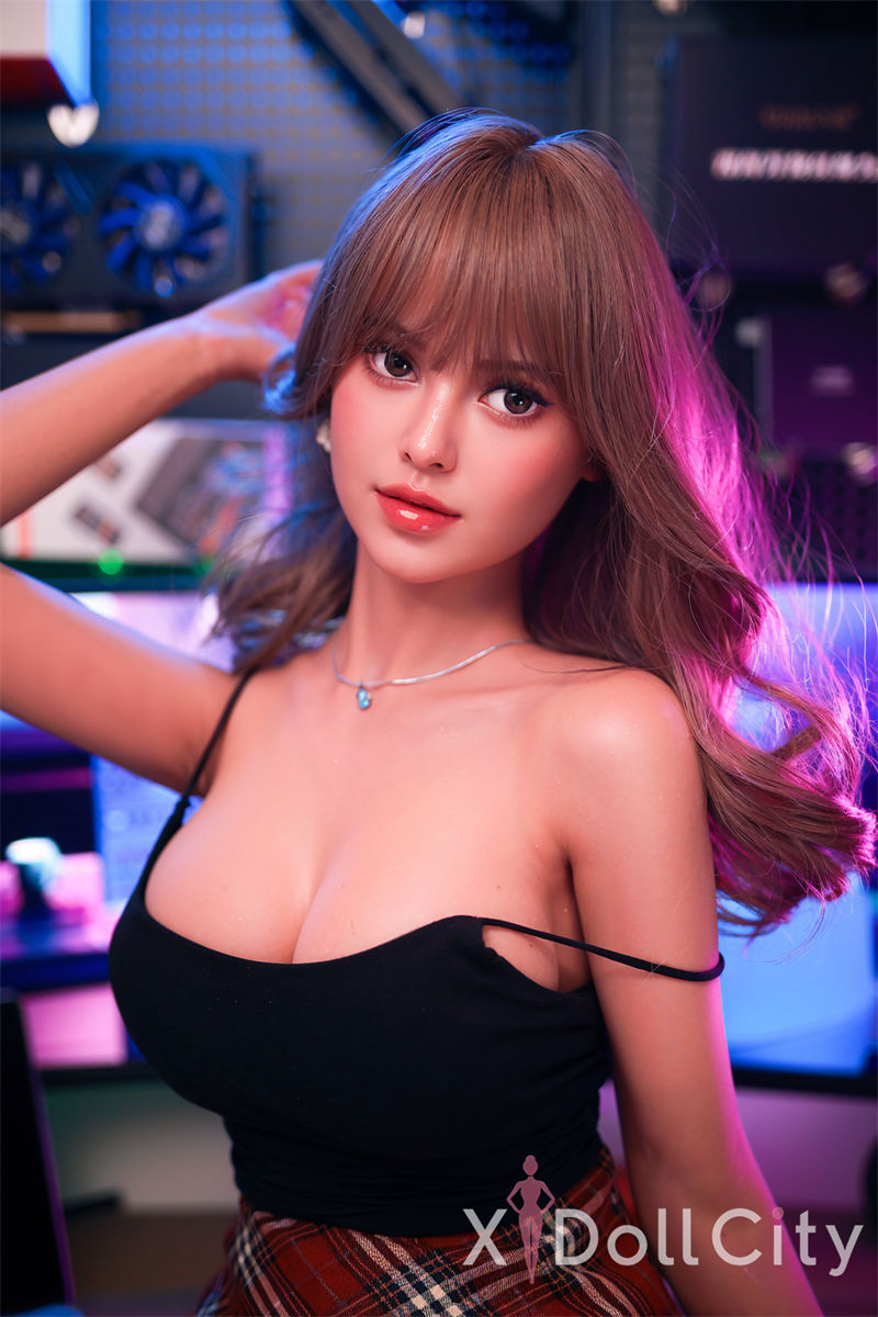 Real Life Beautiful Female Adult Sex Doll Mia 166cm