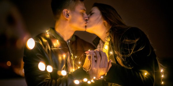 What is Alloromantic